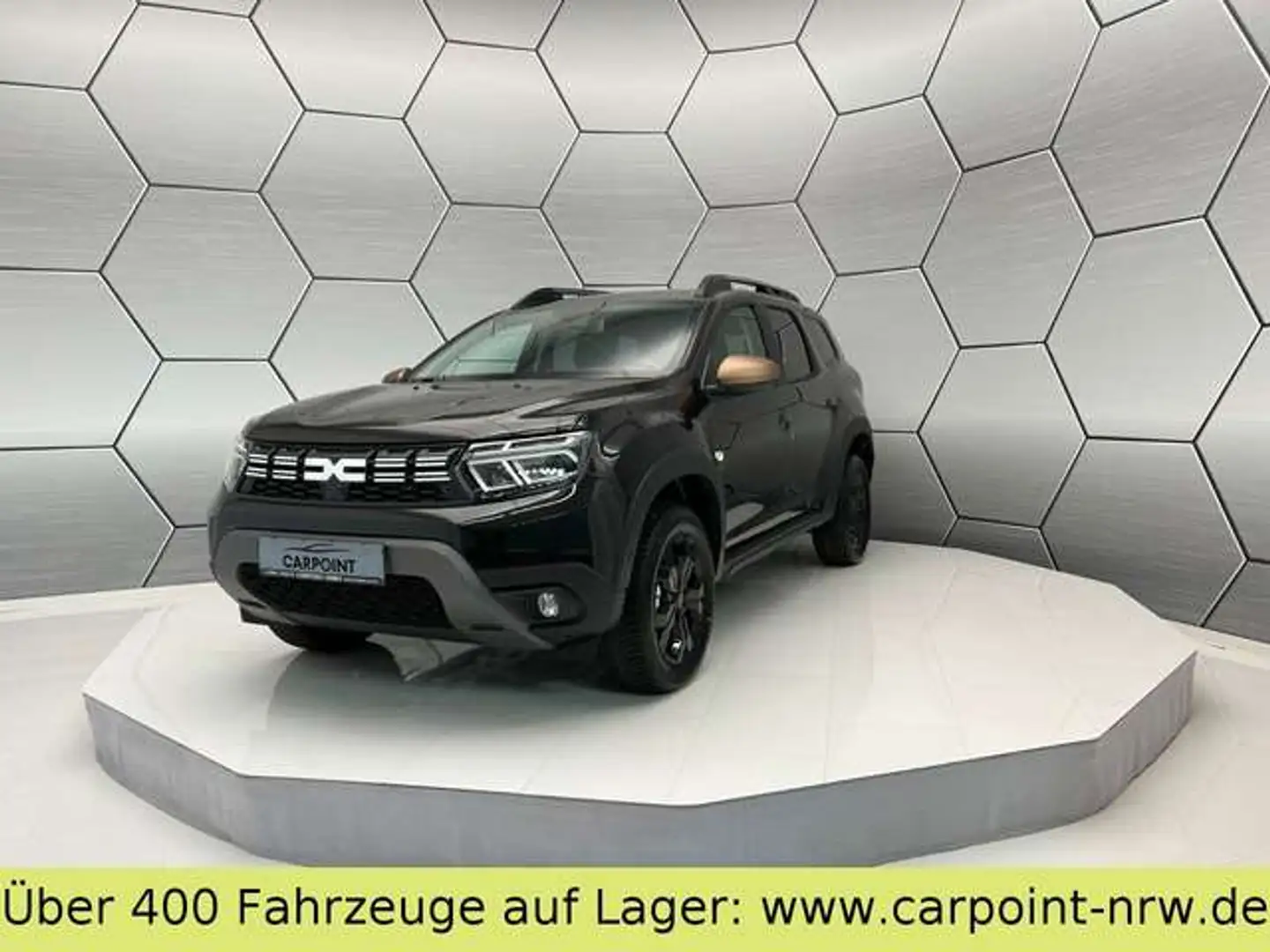 Dacia Duster TCe 150 4WD Extreme Vollausstattung Schwarz - 1