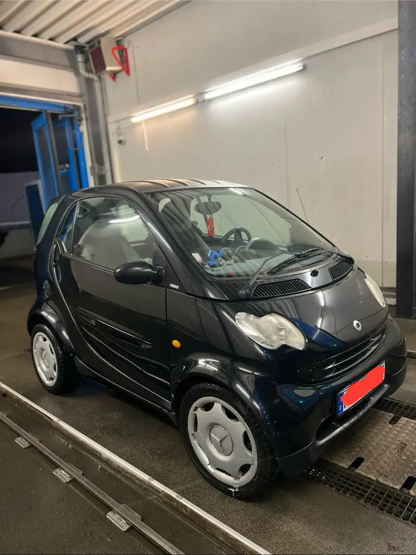 smart forTwo Basis (37kW) Fekete - 1