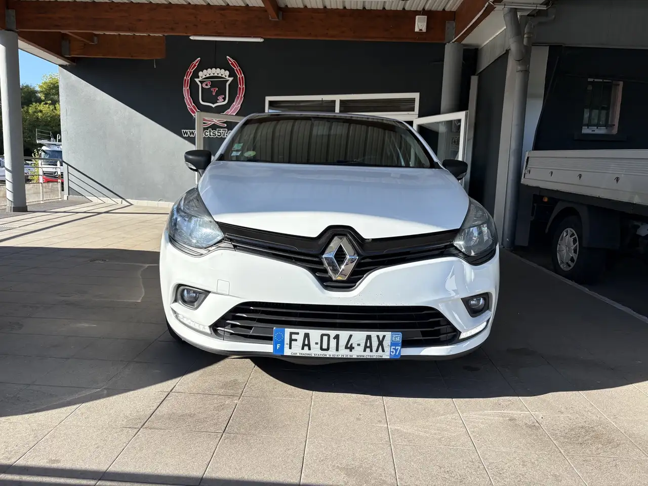 Renault Clio Grandtour — photo 2