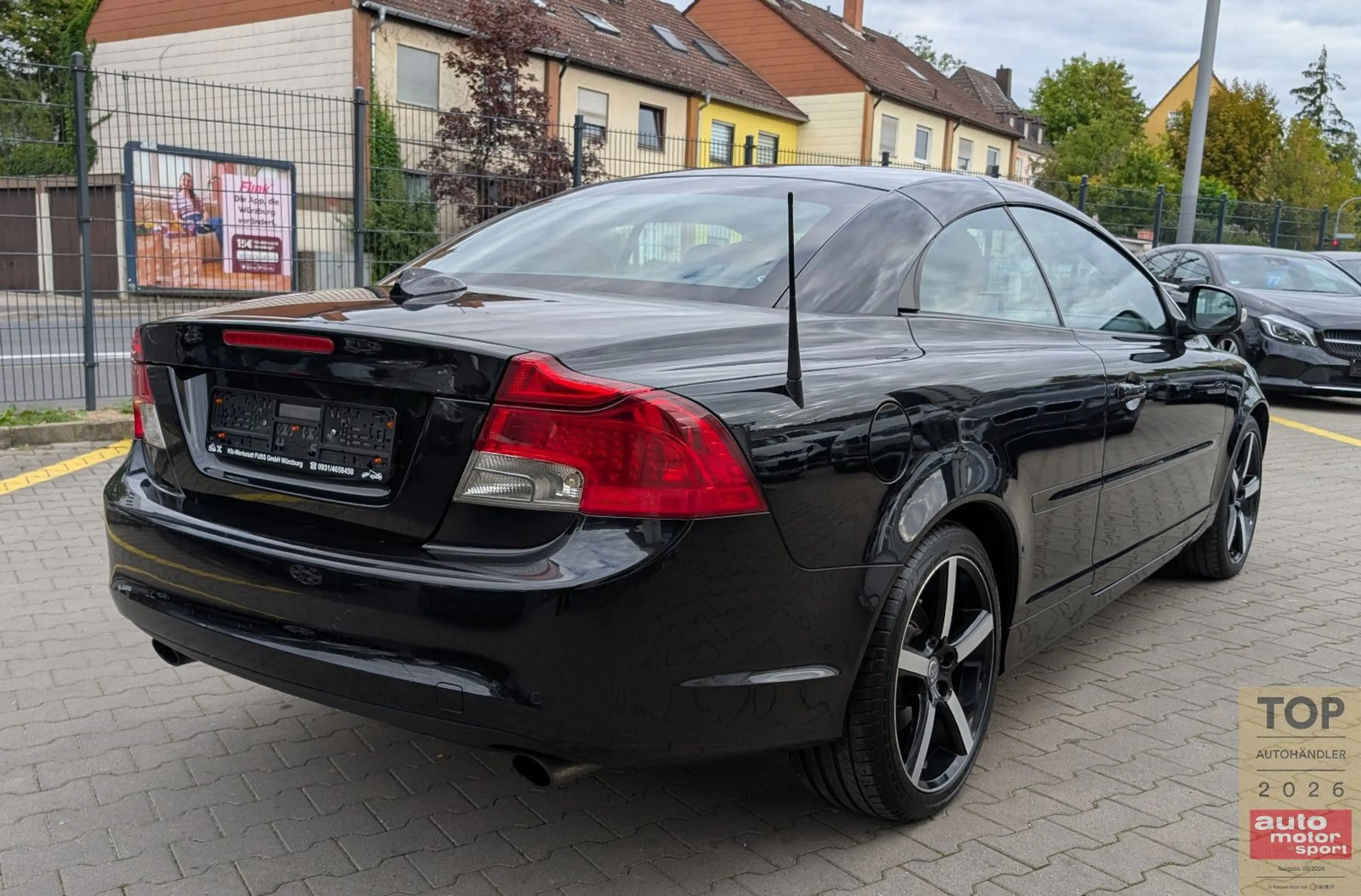 Volvo C70 D3 Cabriolet*2Hd*Temp*BiXen*PDC*Leder*TüvNeu — photo 13