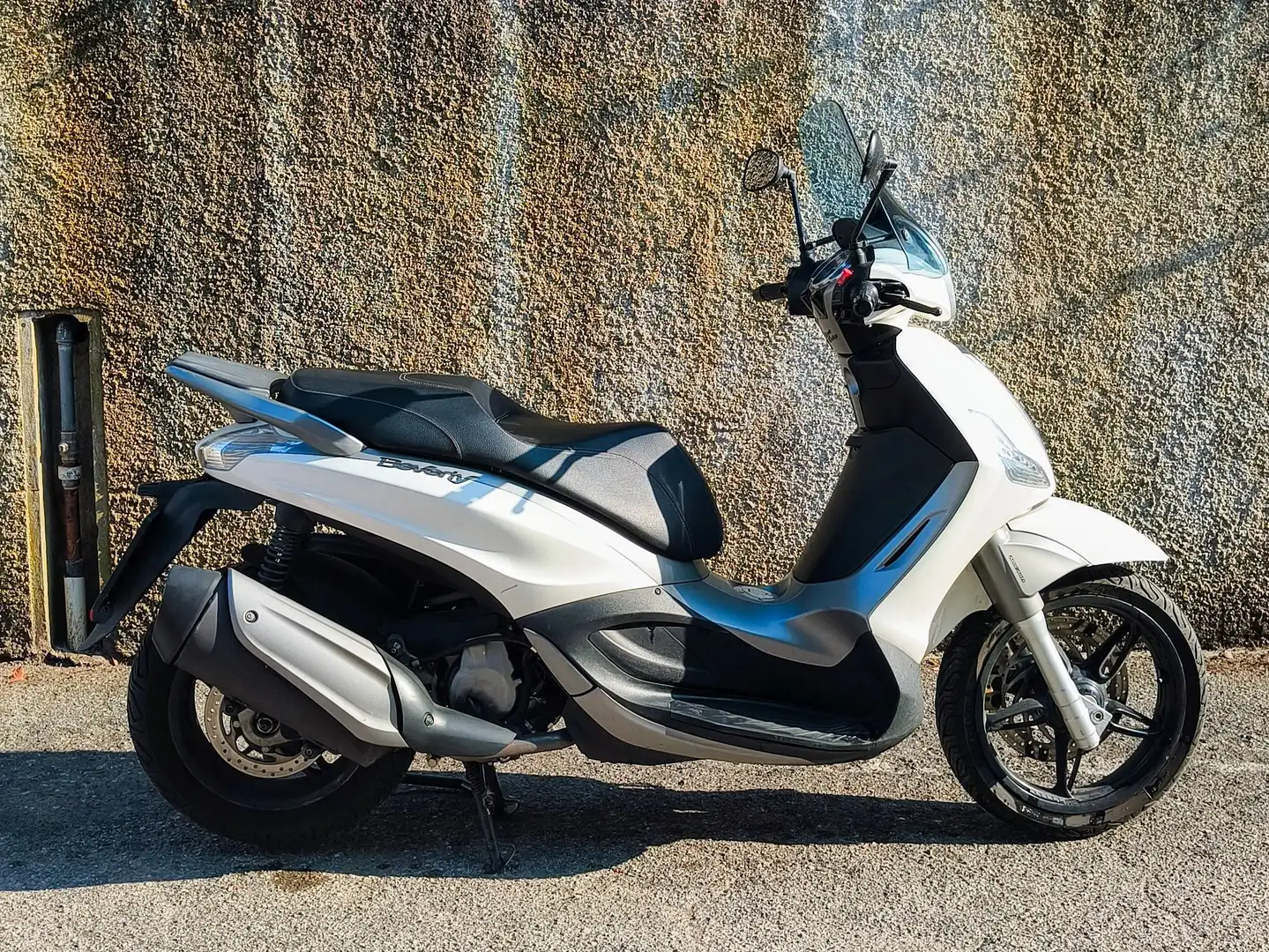 Piaggio Beverly 350 Beverley Sport Touring ABS-ASR Bianco - 1