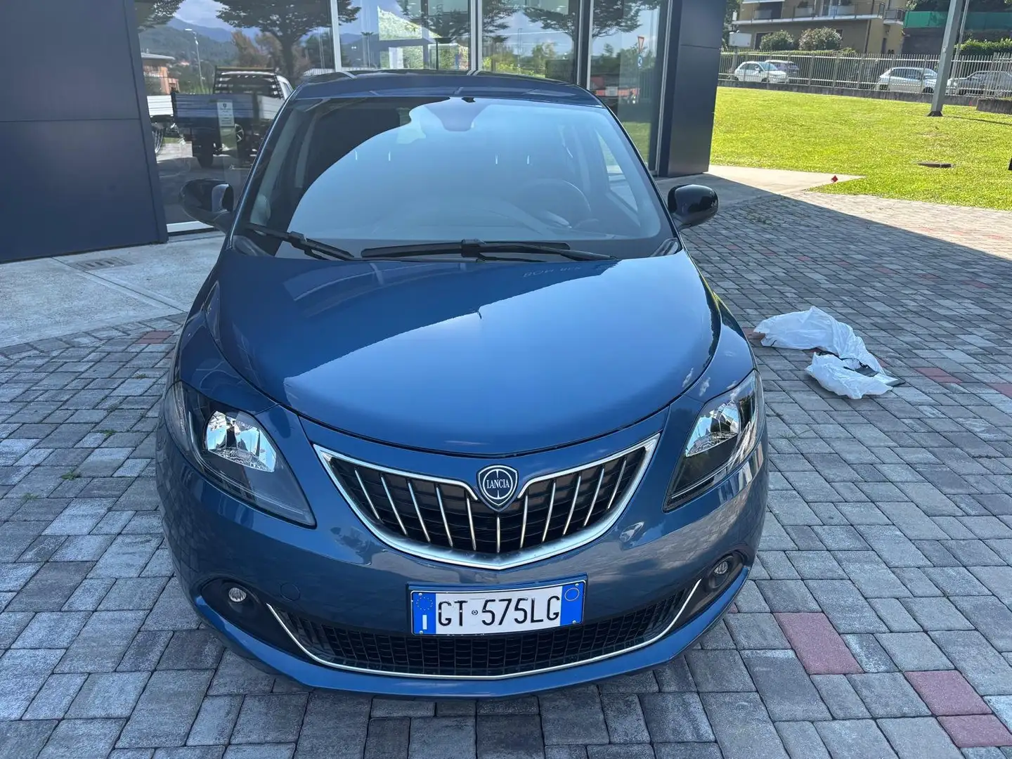 Lancia Ypsilon Ypsilon III 1.0 firefly hybrid Alberta Ferretti s Blauw - 2