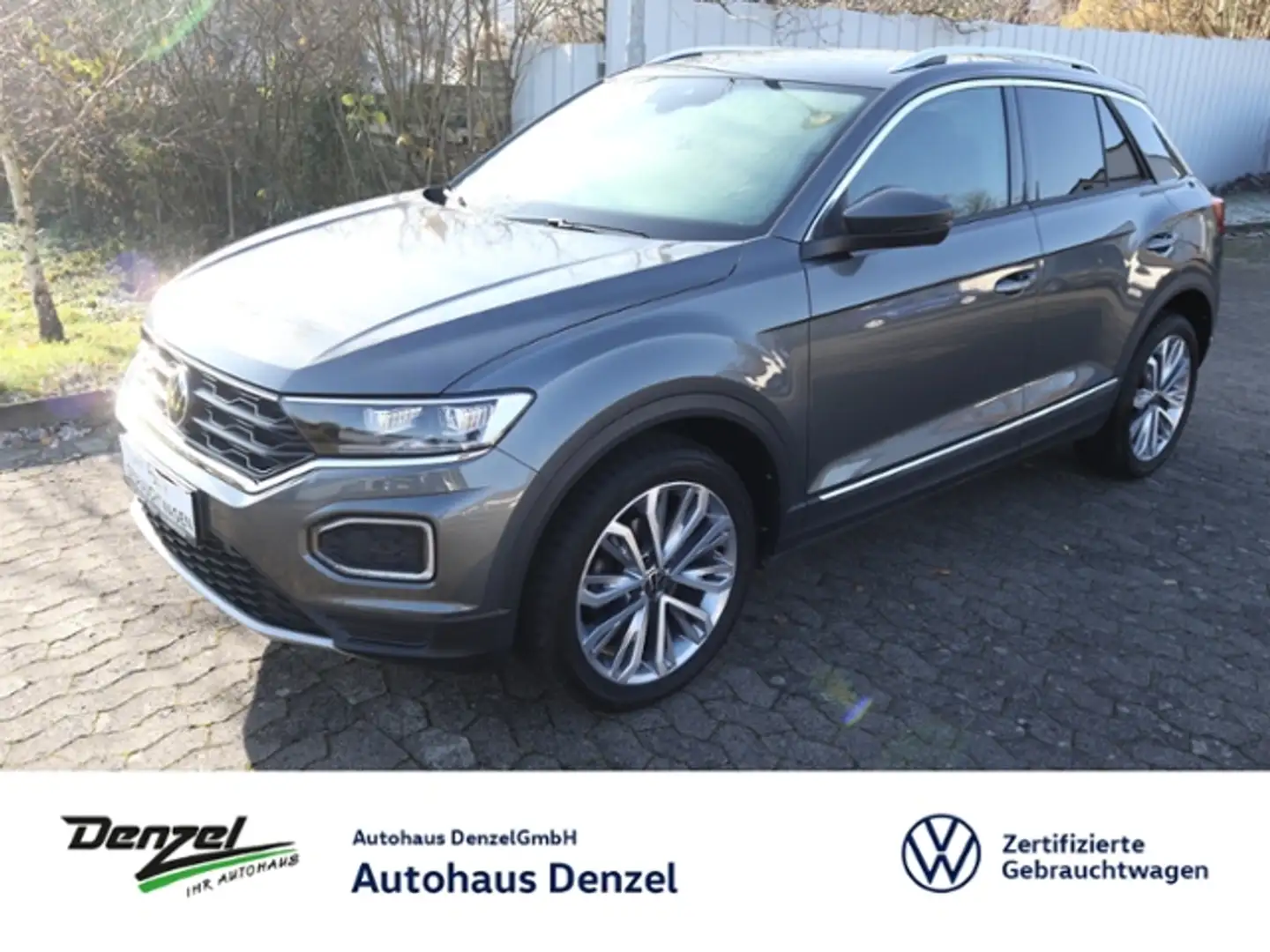 Volkswagen T-Roc Sport 1.5 TSI ACC/LED/STANDHZG Grau - 1