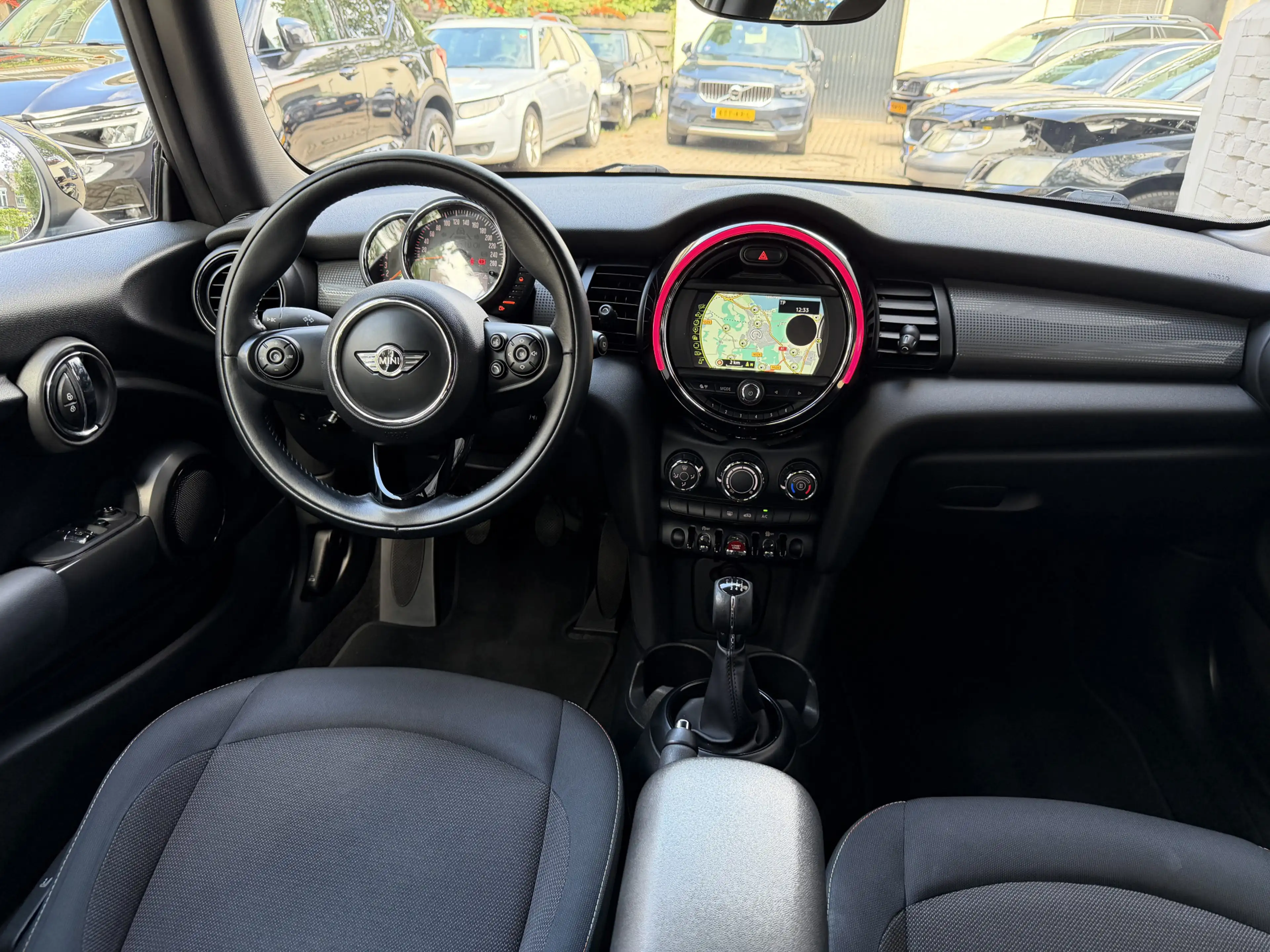 MINI Cooper 3-Deurs 1.5 Business Navigatie Dealeronderhouden C — photo 4