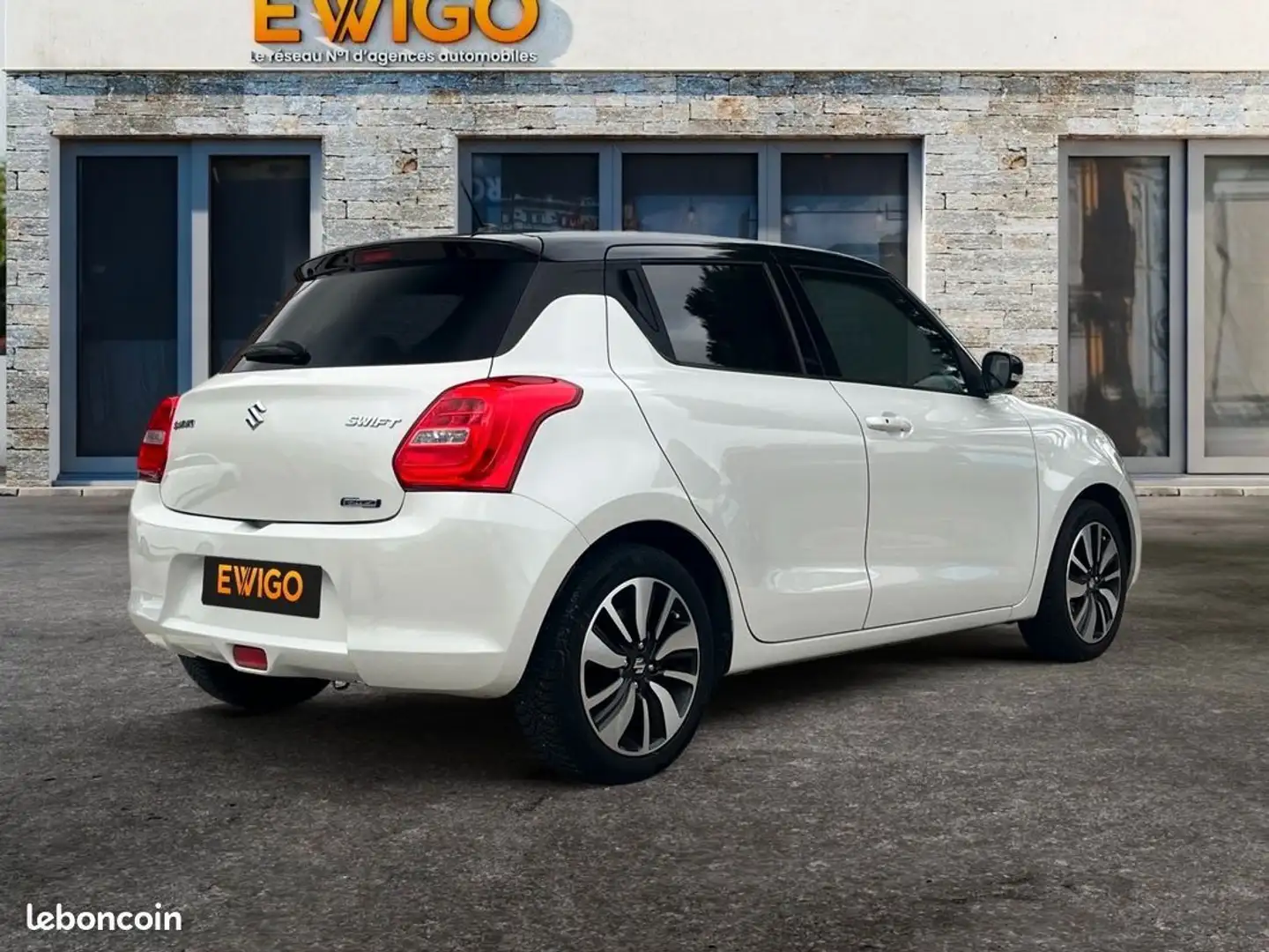 Suzuki Swift 1.2 dualjet shvs 90 pack hybride Blanc - 2