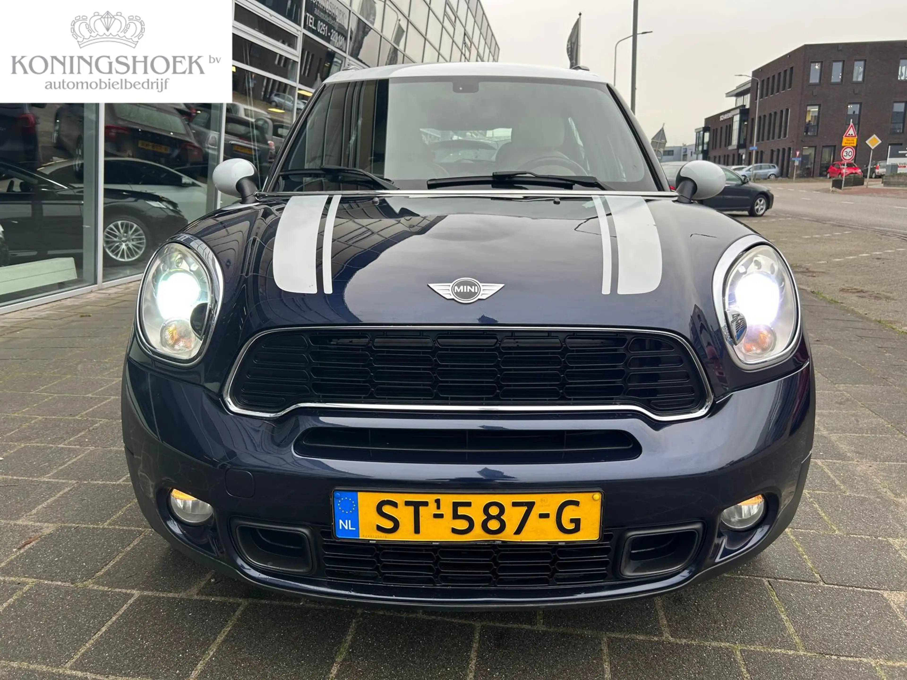 MINI Cooper S Countryman Mini 1.6 ALL4 Chili — photo 2