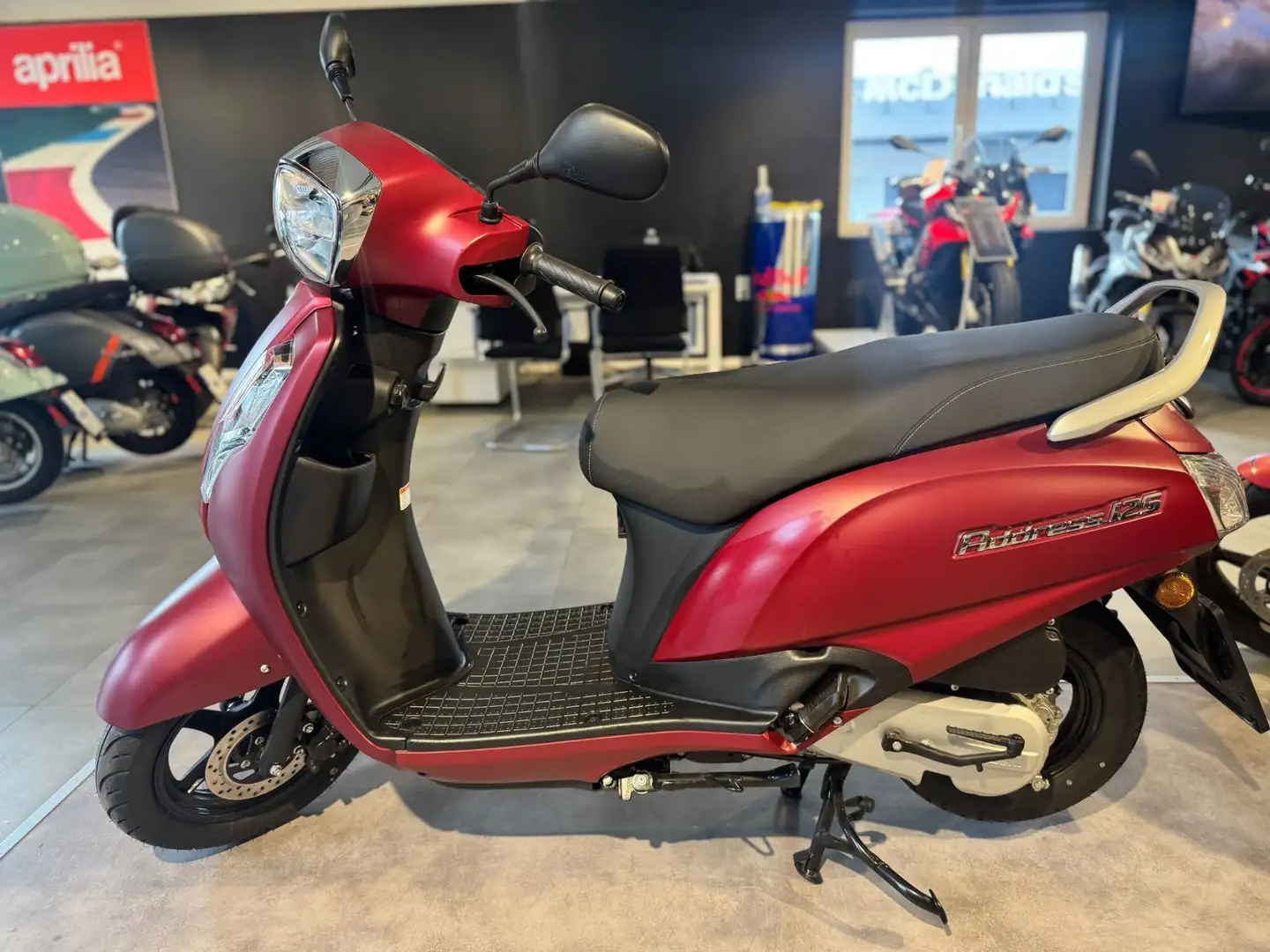 Suzuki Address 125 Rood - 2