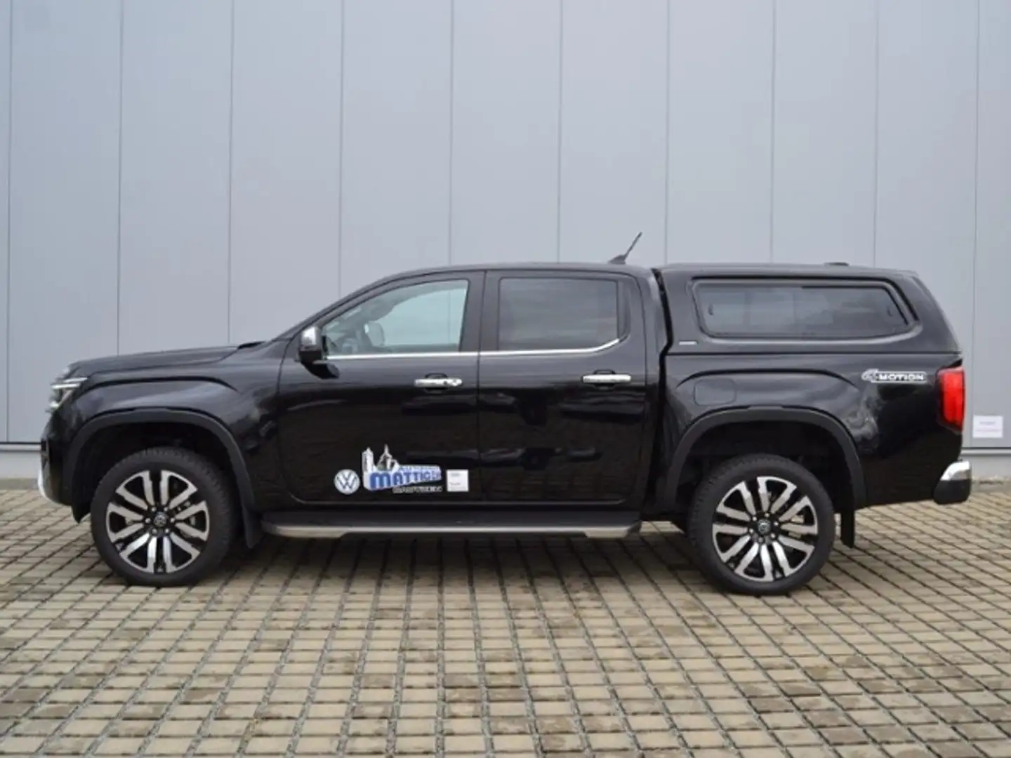 Volkswagen Amarok 3.0 TDI 241 PS 4M Aventura HARDTOP/AHK/STAND-HZ/M Schwarz - 2