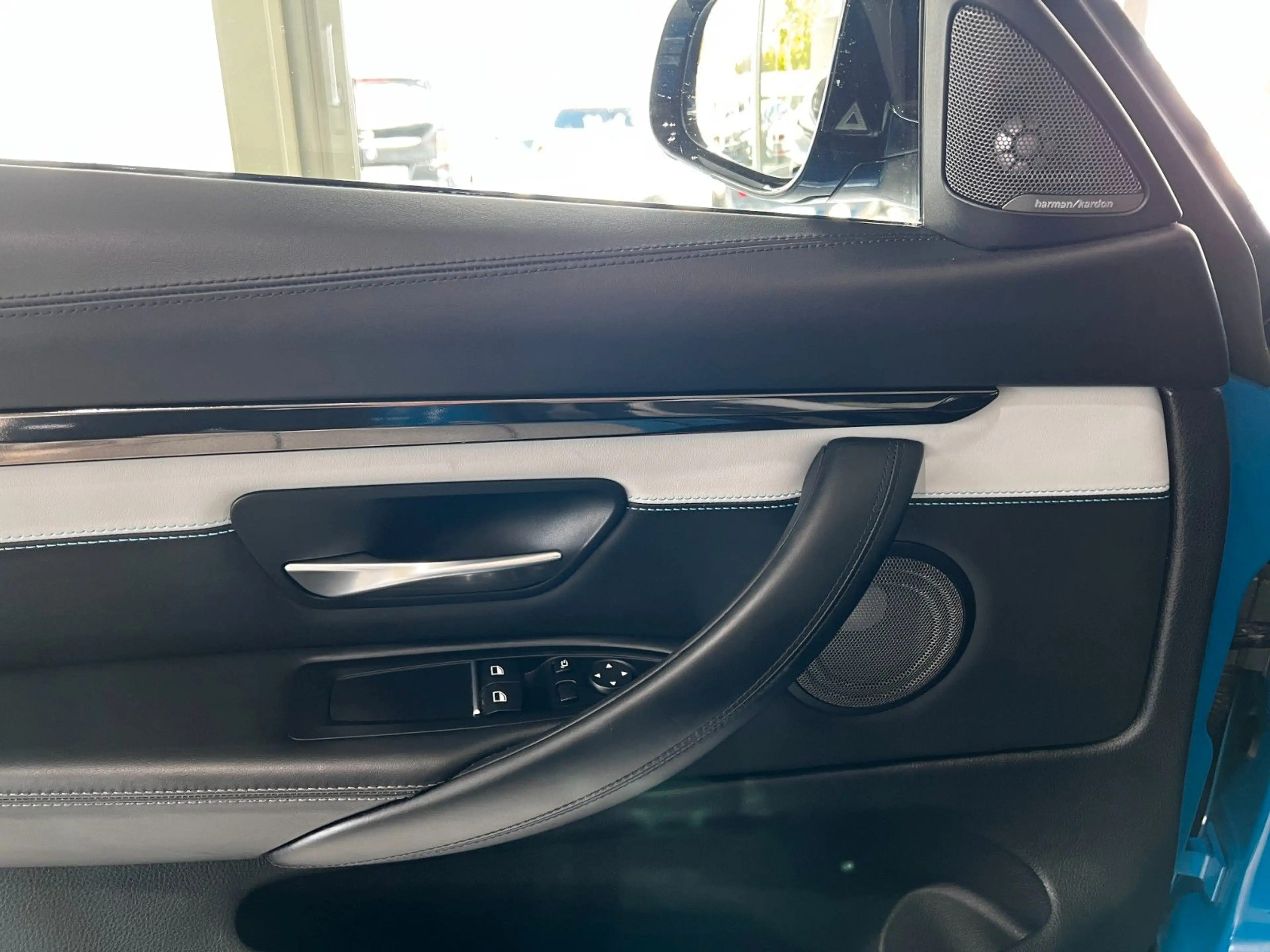 BMW M4 HERITAGE 1/750 LIMITIERT — photo 23