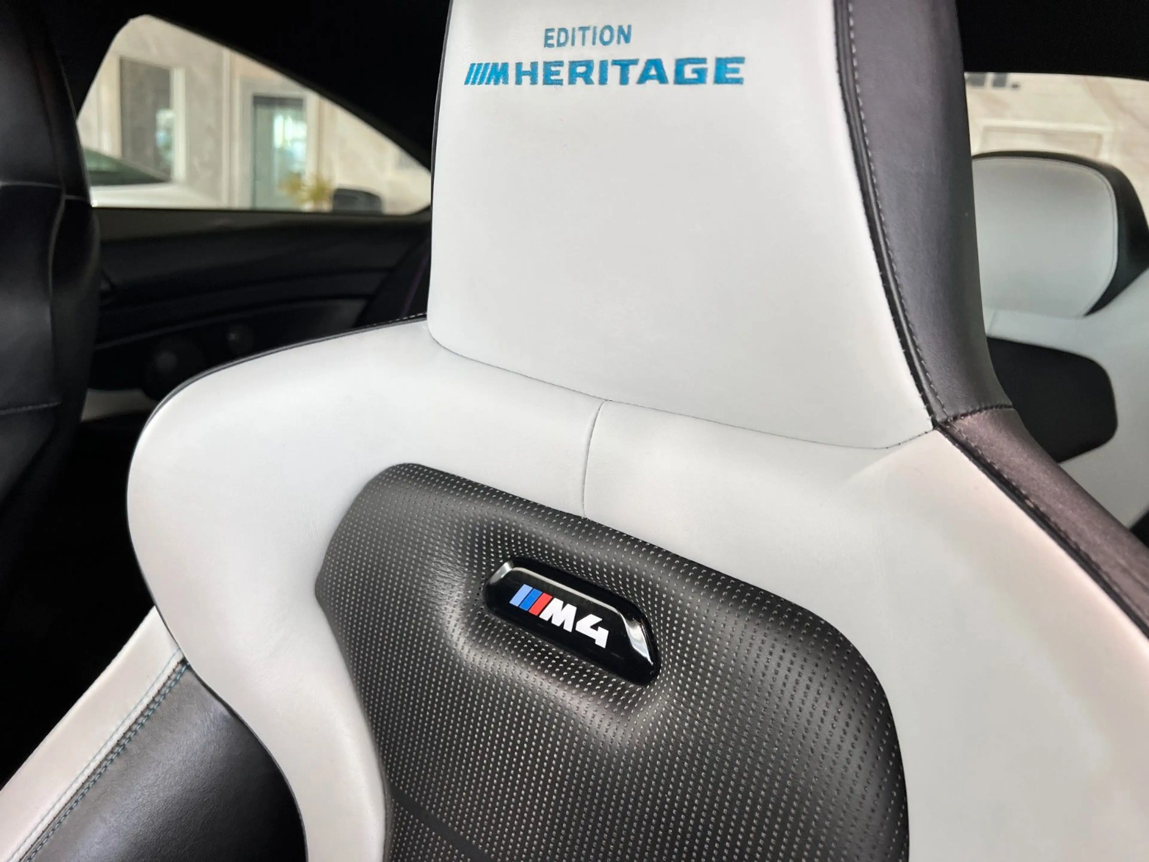 BMW M4 HERITAGE 1/750 LIMITIERT — photo 26