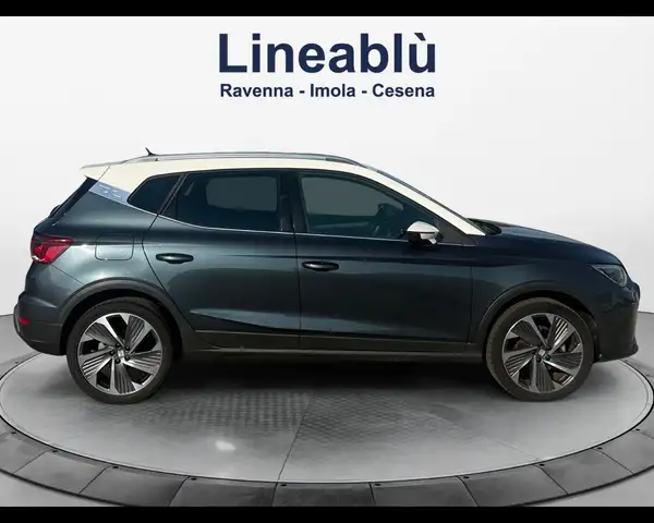 Seat Arona view 6