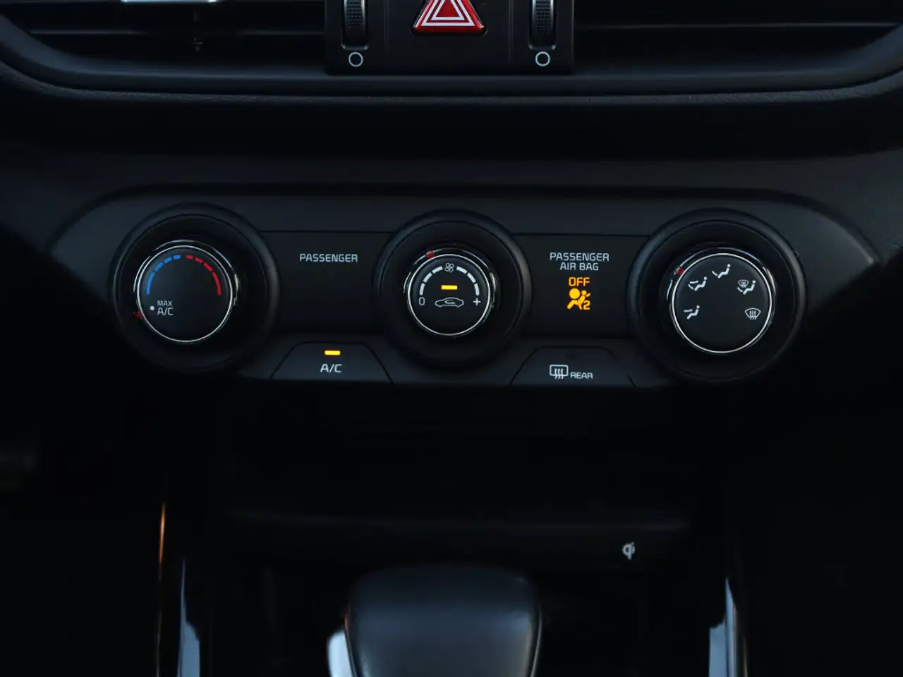 Kia Forte снимка Kia Forte