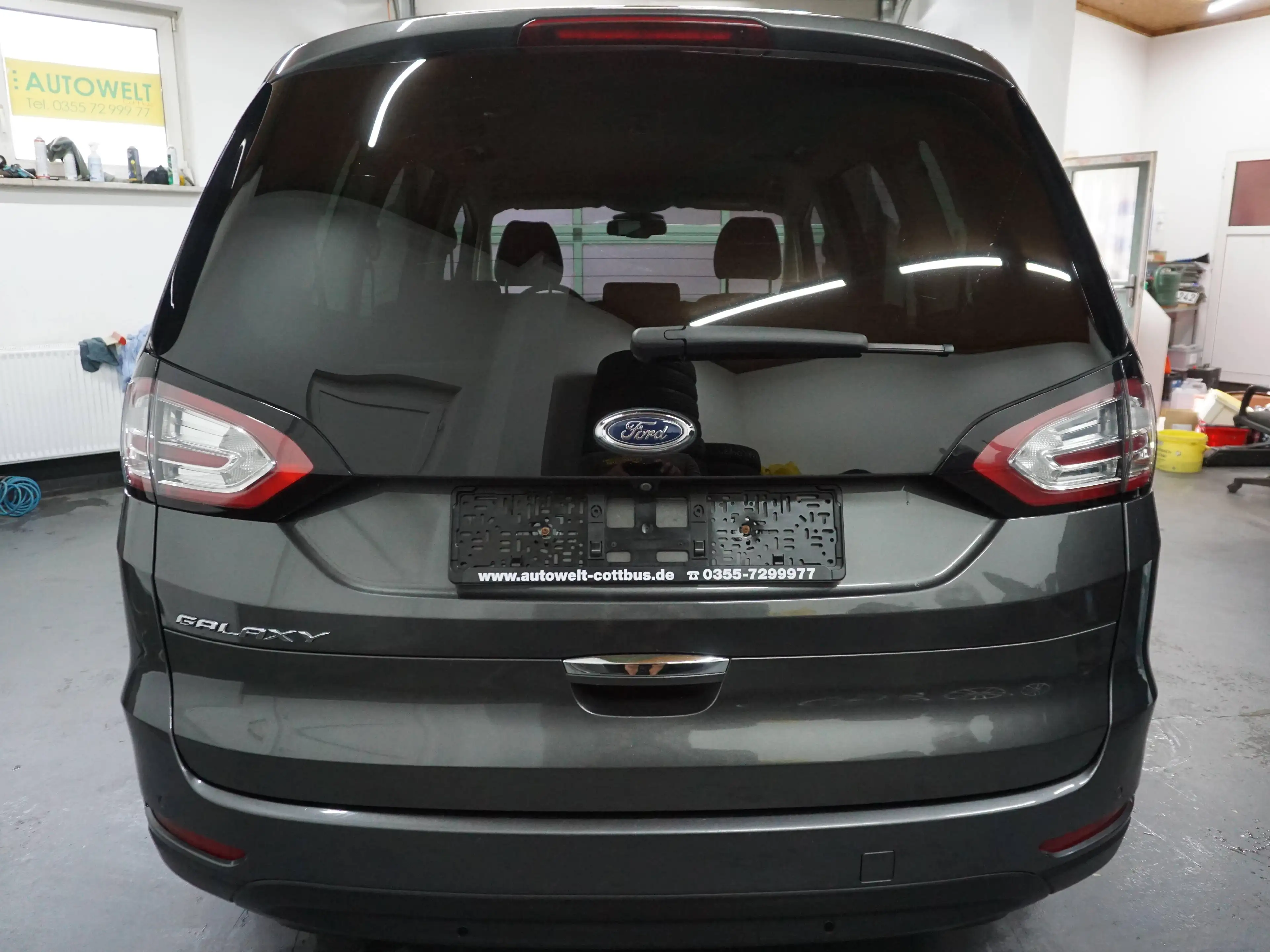 Ford Galaxy Titanium — photo 5