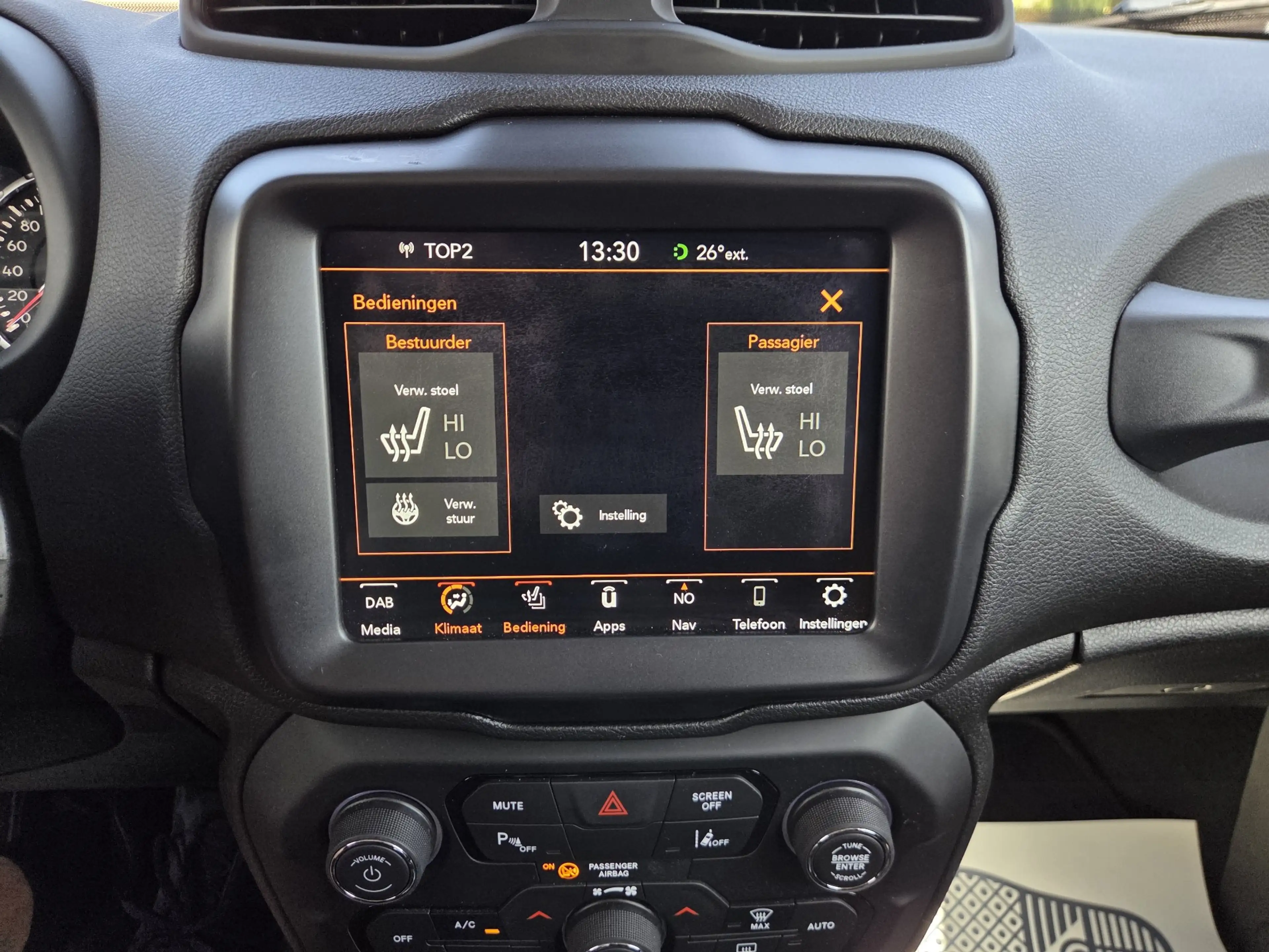 Jeep Renegade Renegade 1.0 T3 Limited — photo 13