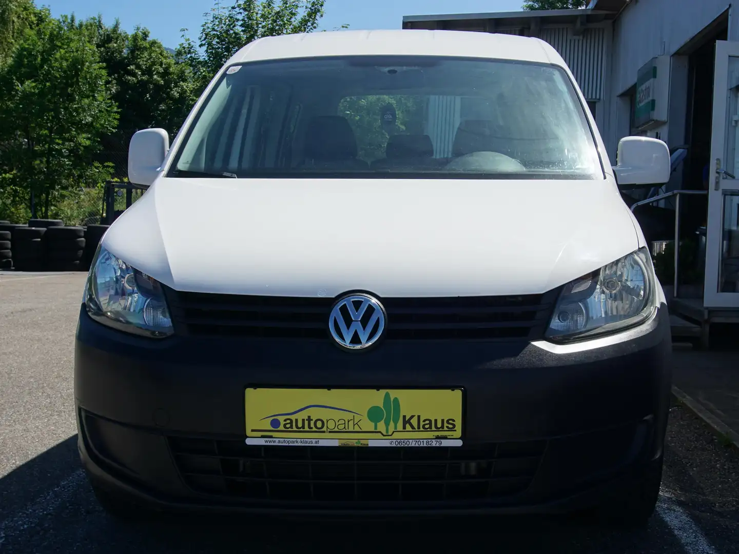 Volkswagen Caddy Trendline 4Motion Weiß - 2
