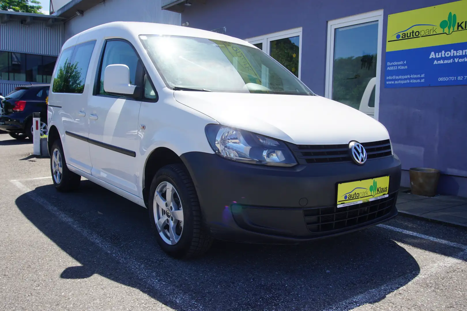 Volkswagen Caddy Trendline 4Motion Weiß - 1