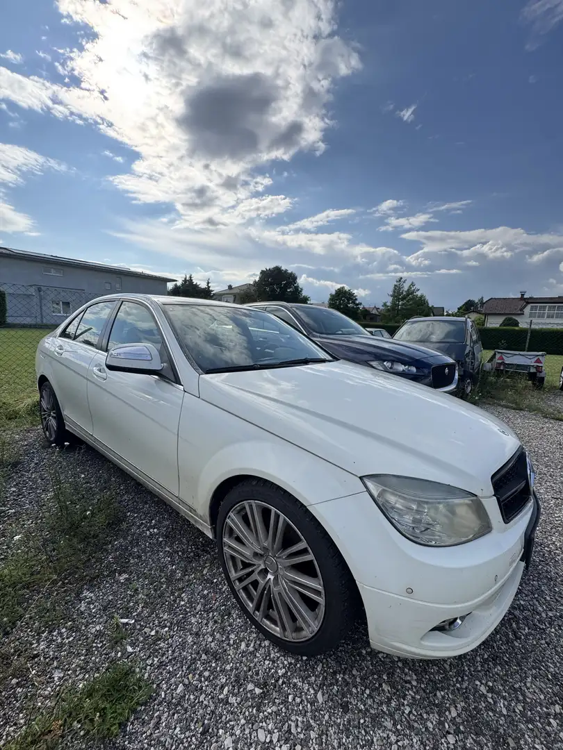 Mercedes-Benz C 200 Classic CDI Aut. Weiß - 1