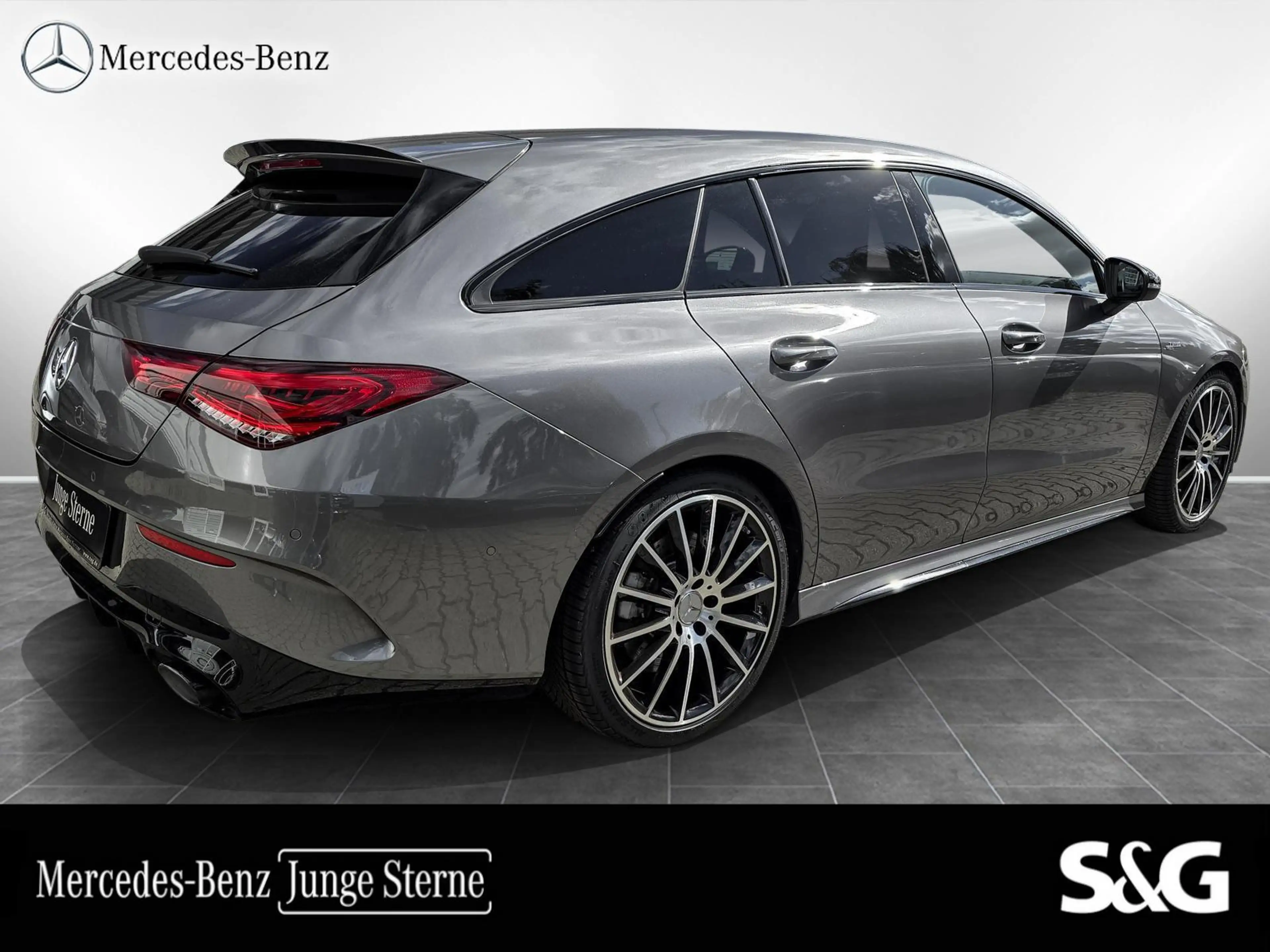 Mercedes-Benz CLA 35 AMG Night+Pano+HUD+MBUX — photo 4