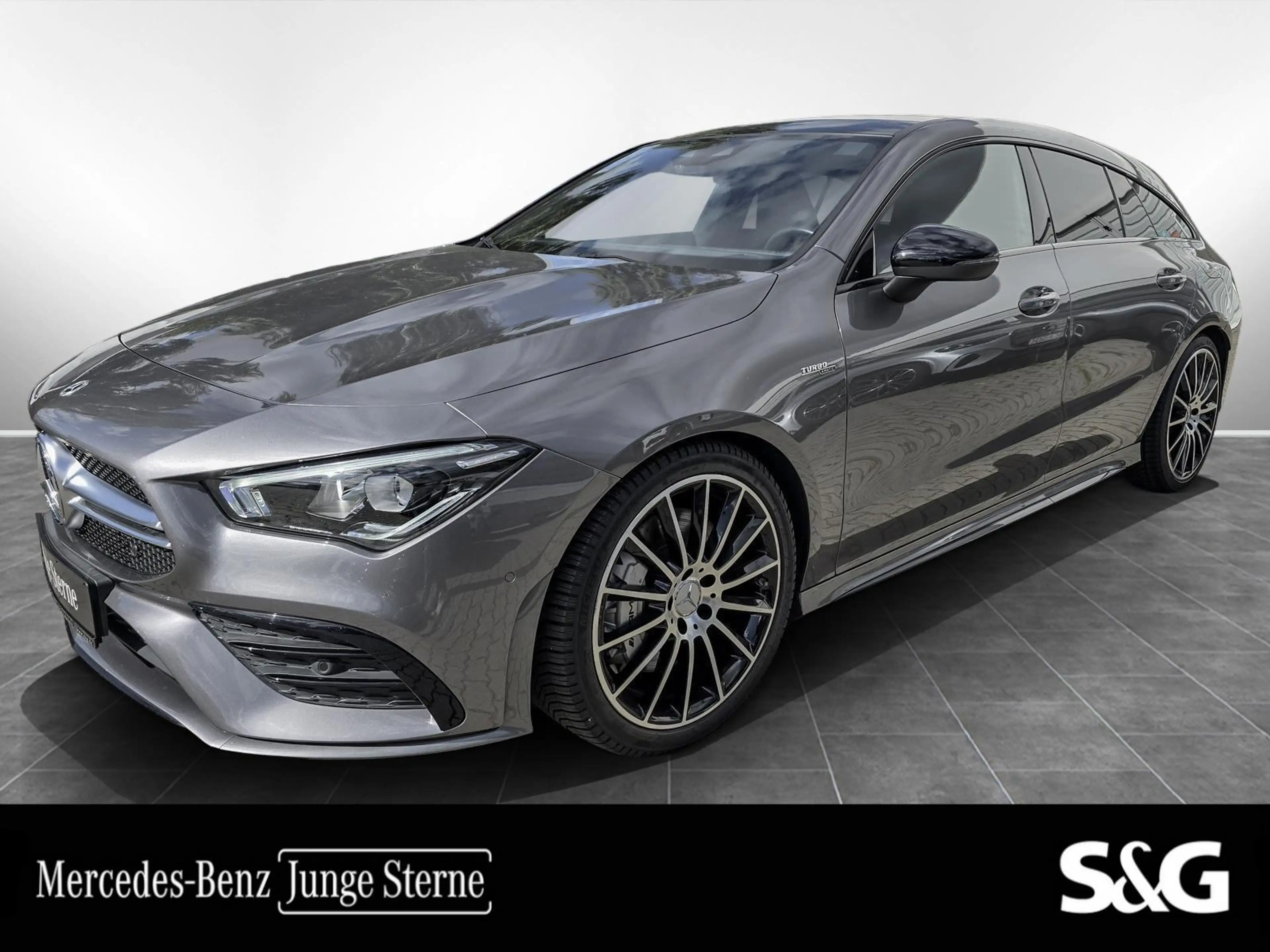 Mercedes-Benz CLA 35 AMG Night+Pano+HUD+MBUX