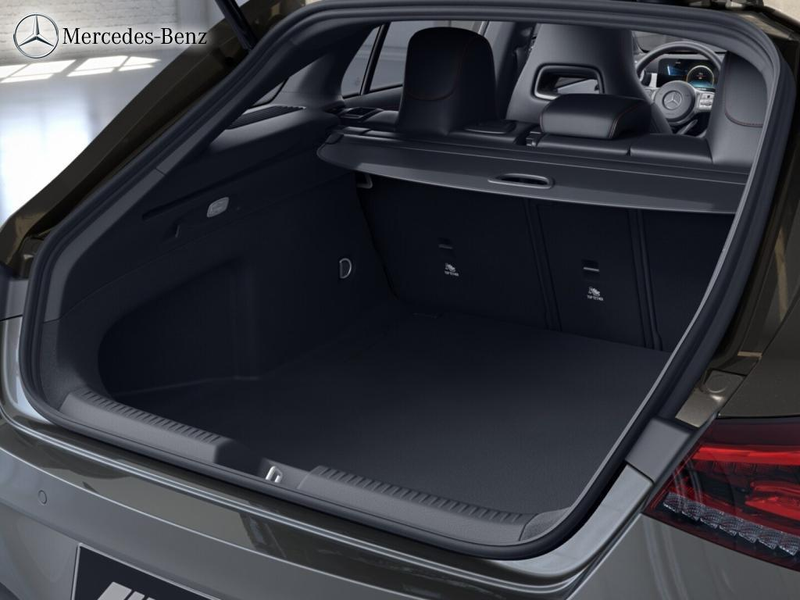 Mercedes-Benz CLA 35 AMG Night+Pano+HUD+MBUX — photo 12