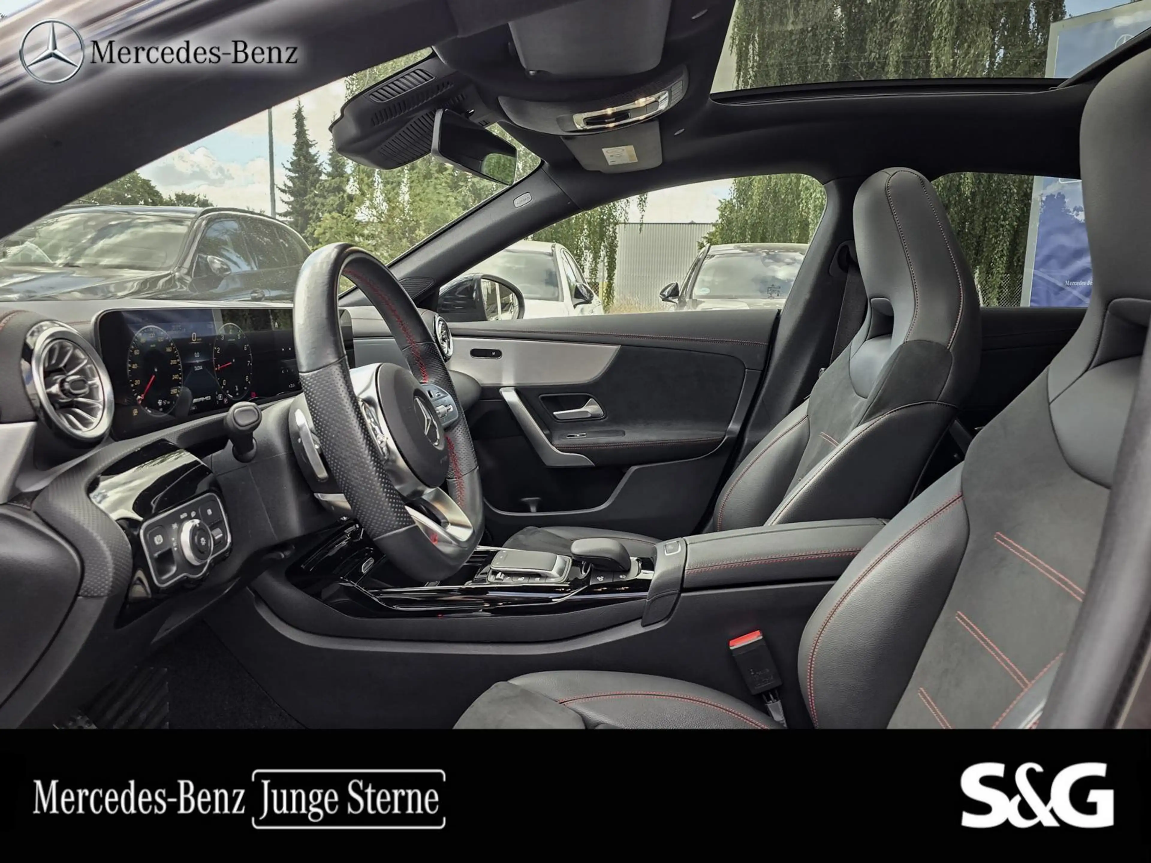 Mercedes-Benz CLA 35 AMG Night+Pano+HUD+MBUX — photo 7
