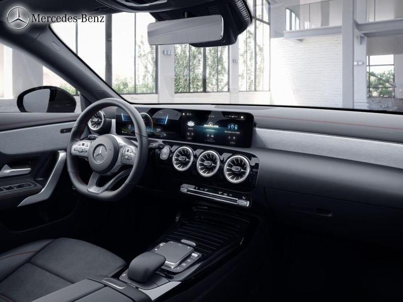Mercedes-Benz CLA 35 AMG Night+Pano+HUD+MBUX — photo 11