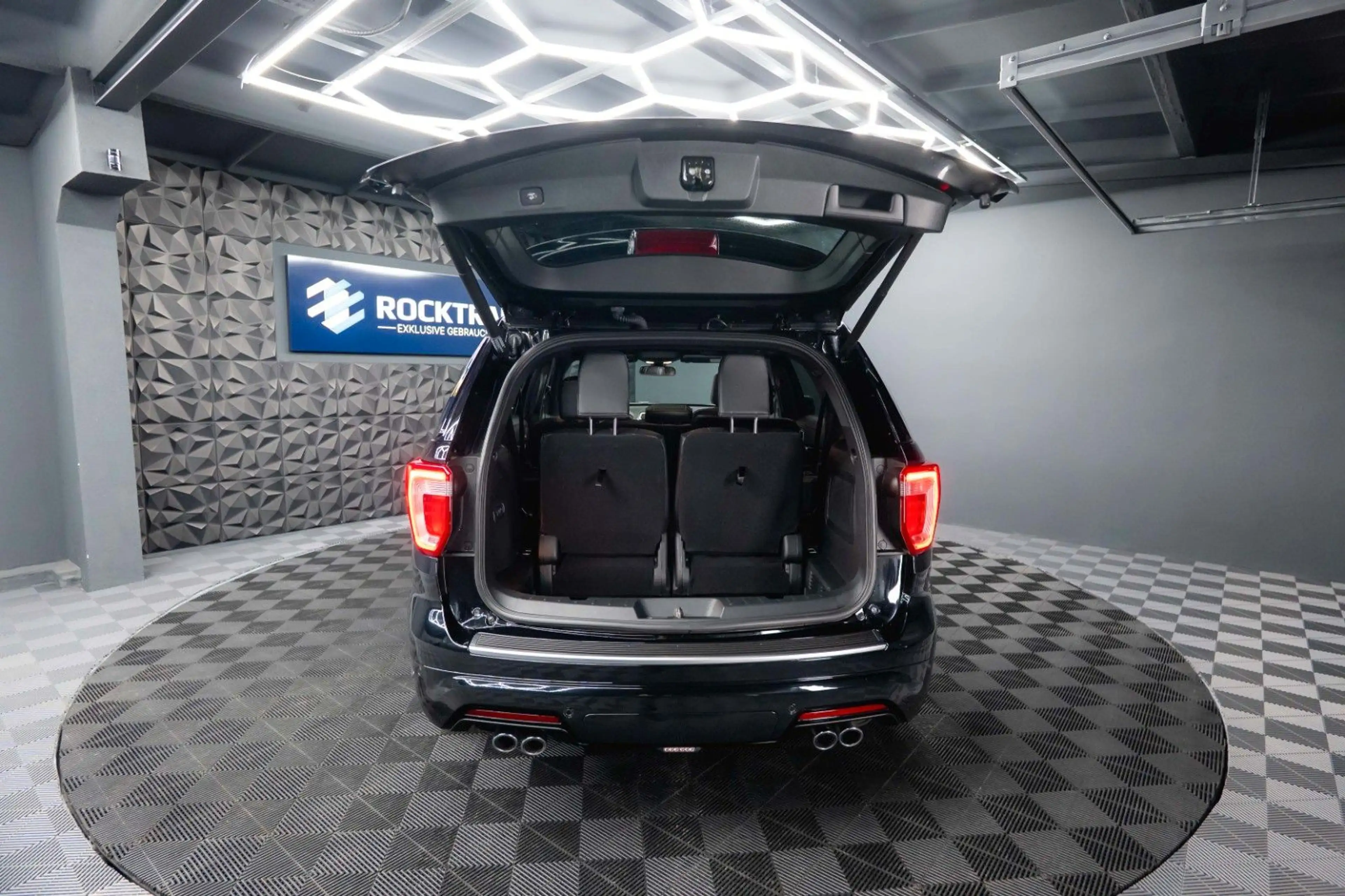 Ford Explorer 3.5 V6 4x4 PLATINUM Twin-Turbo EcoBoost — photo 14