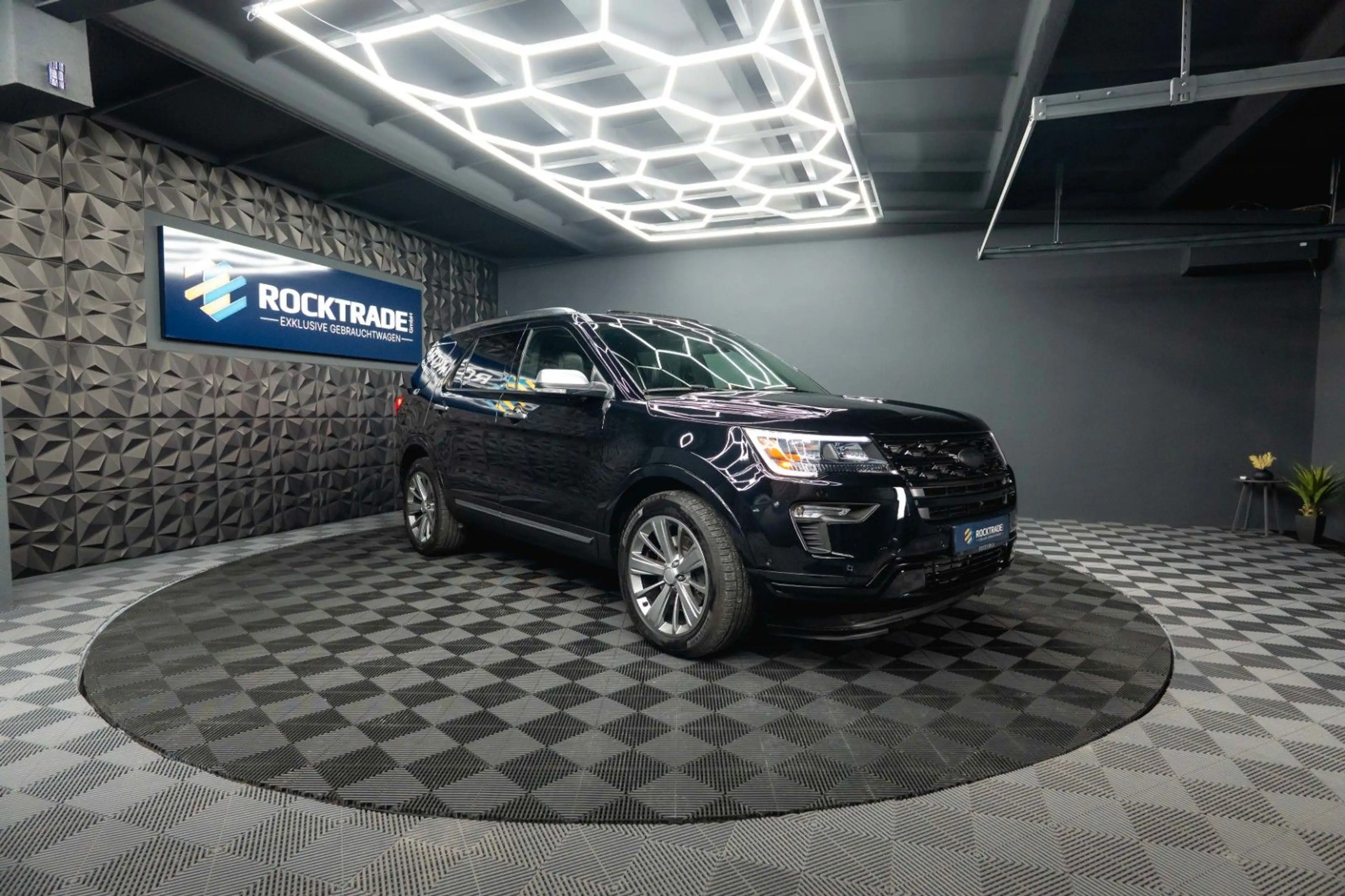Ford Explorer 3.5 V6 4x4 PLATINUM Twin-Turbo EcoBoost — photo 7