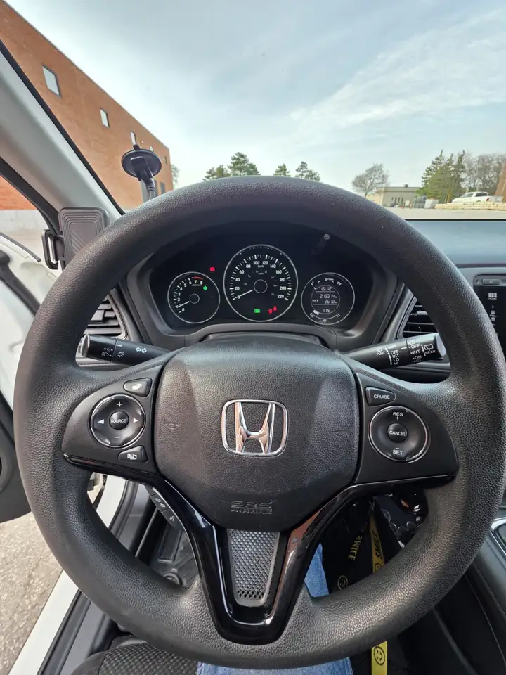 Honda HR-V photo Honda HR-V