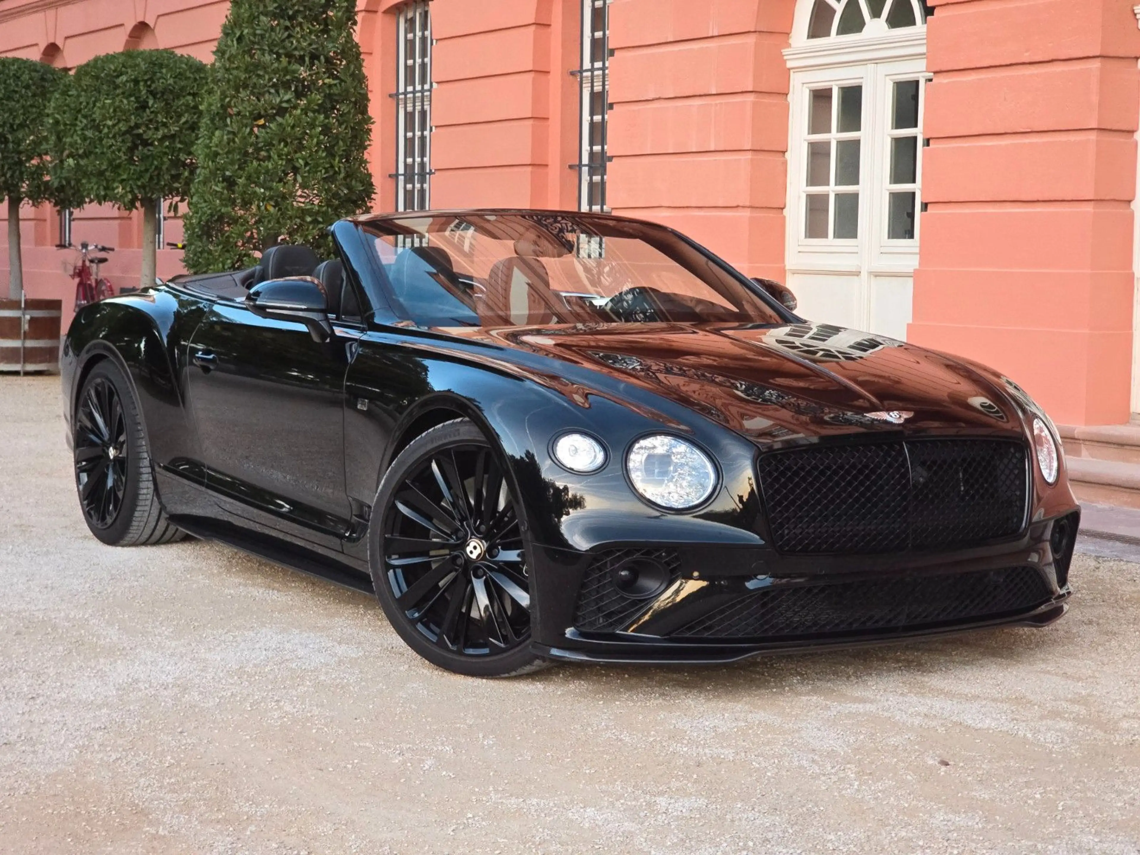 Bentley Continental GTC First Edition — photo 3