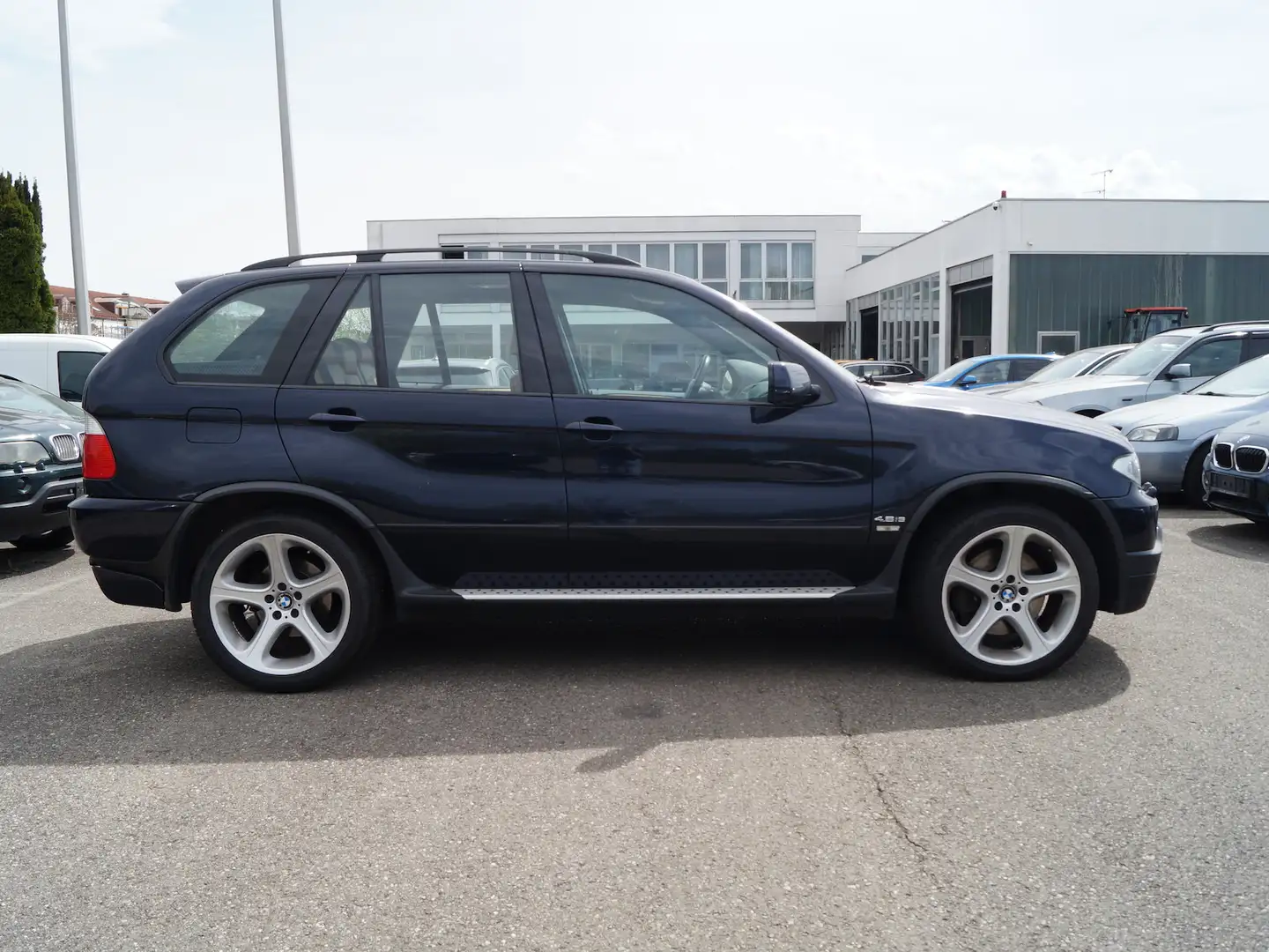 BMW X5 4.8is A - Motor läuft nicht auf alle Zylinder Blau - 2