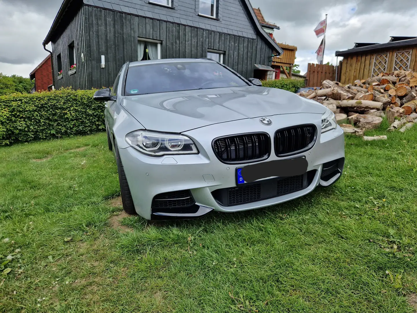 BMW M550 550d xDrive Touring Sport-Aut. Argintiu - 2
