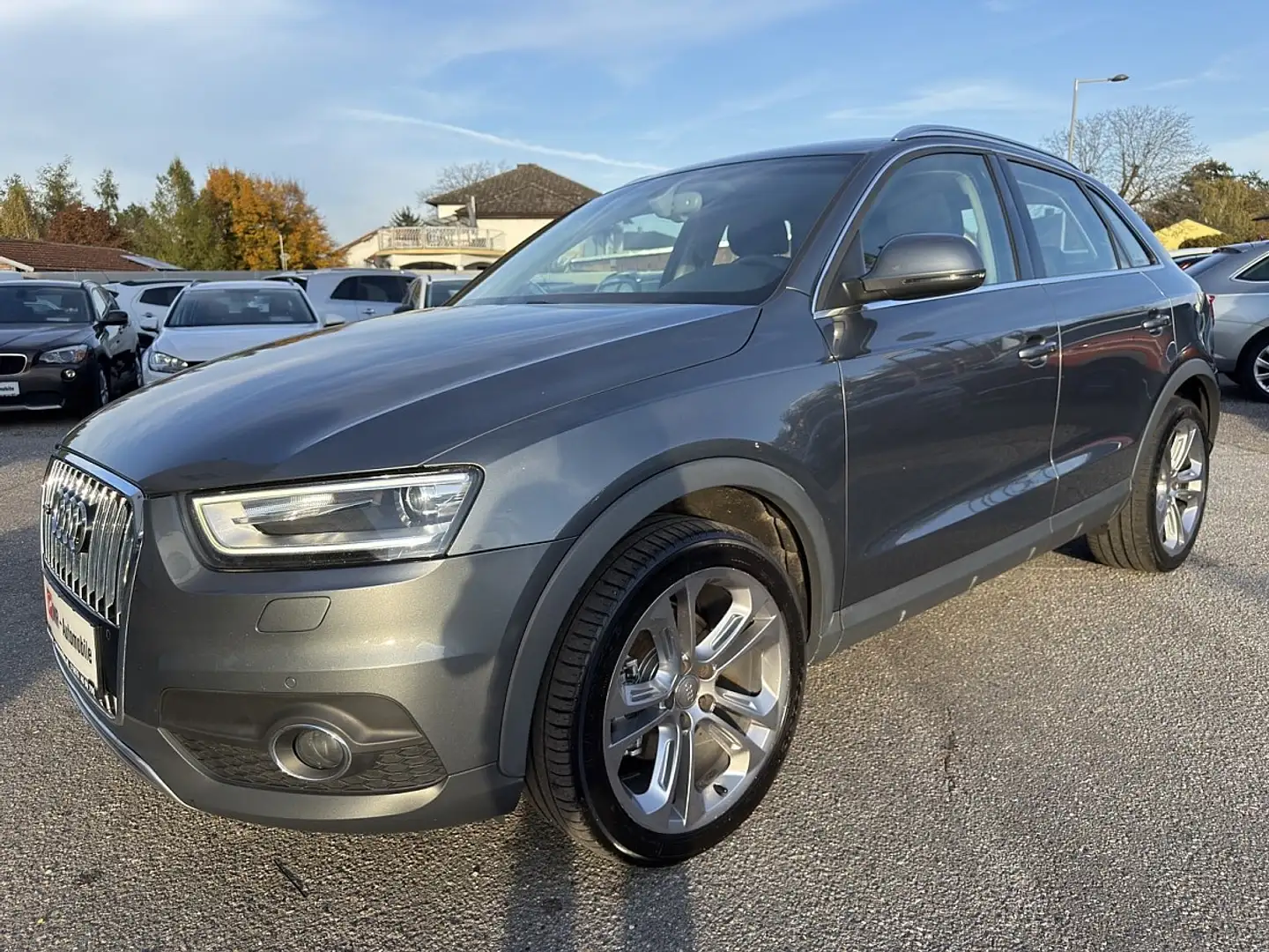 Audi Q3 2,0 TDI quattro Offroad Style S-tronic Gris - 2