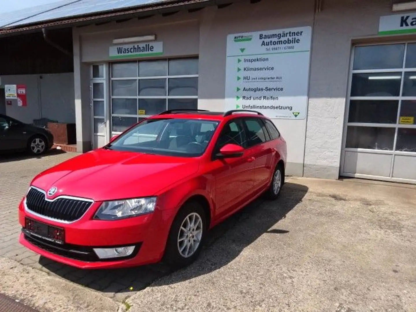 Skoda Octavia 1.6 TDI DSG Kombi -1.Hand--Panorama--SHZ Rot - 1