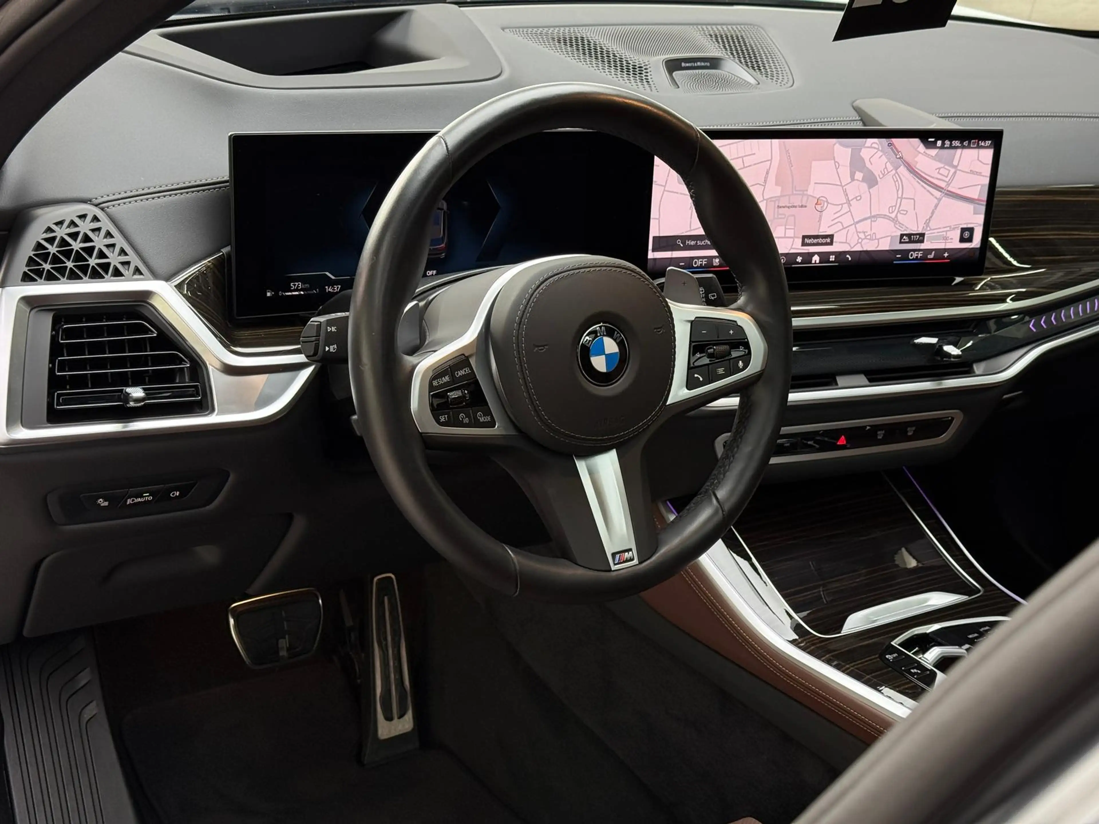 BMW X5 30d xD M Sport*FROZEN*7-Sitz*Pano*Massage*B&W — photo 14