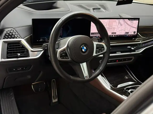 BMW X5 view 14