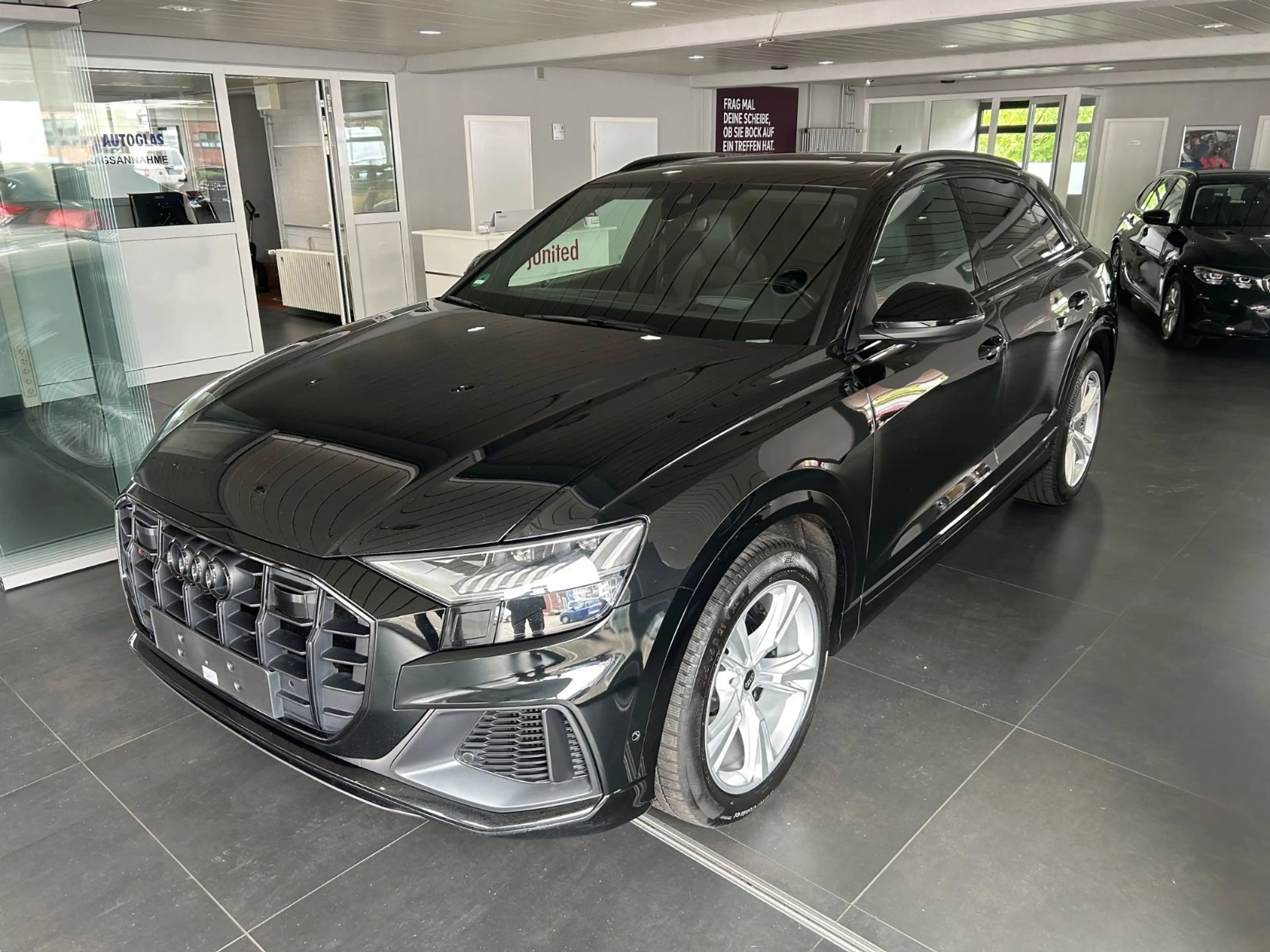 Audi SQ8 TFSI quattro tiptronic competit. plus