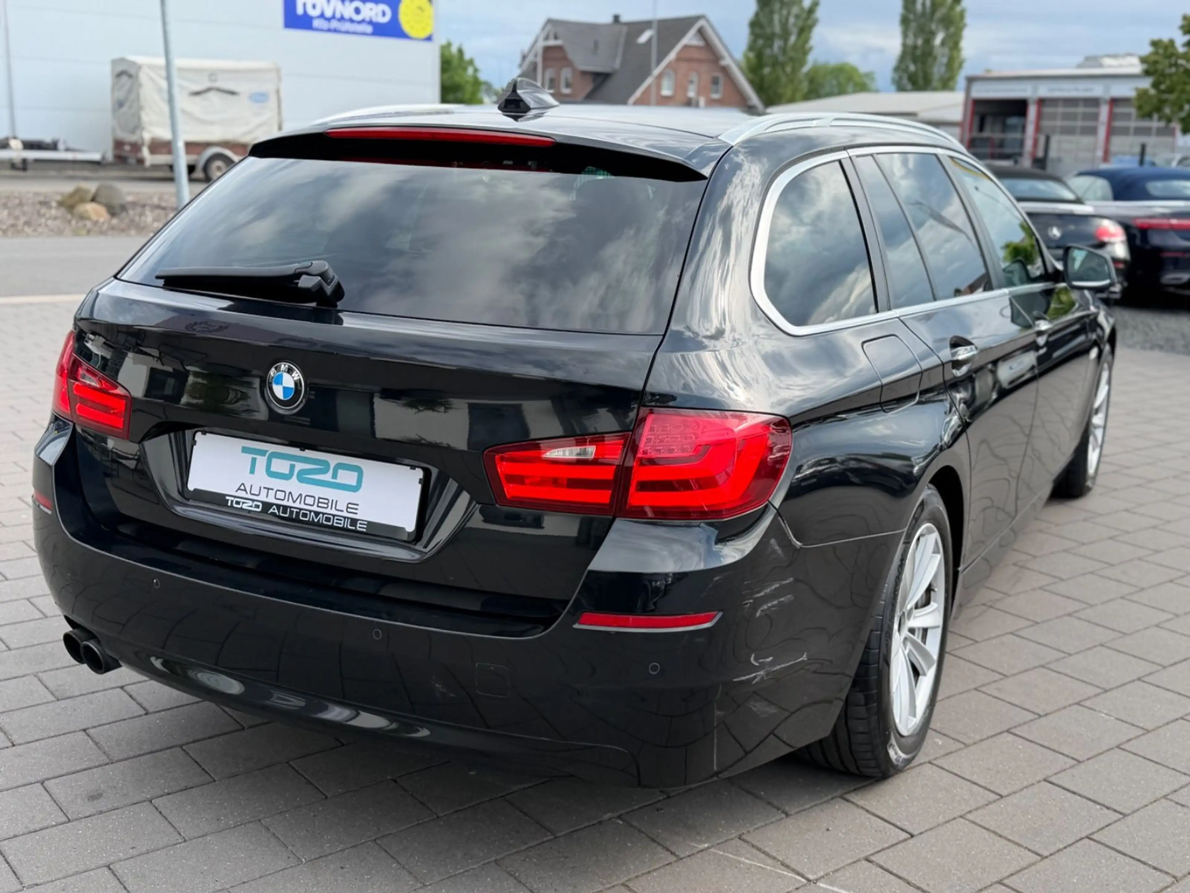 BMW 523 i Touring*NAVI*LEDER*MEMORY*PANO* — photo 8
