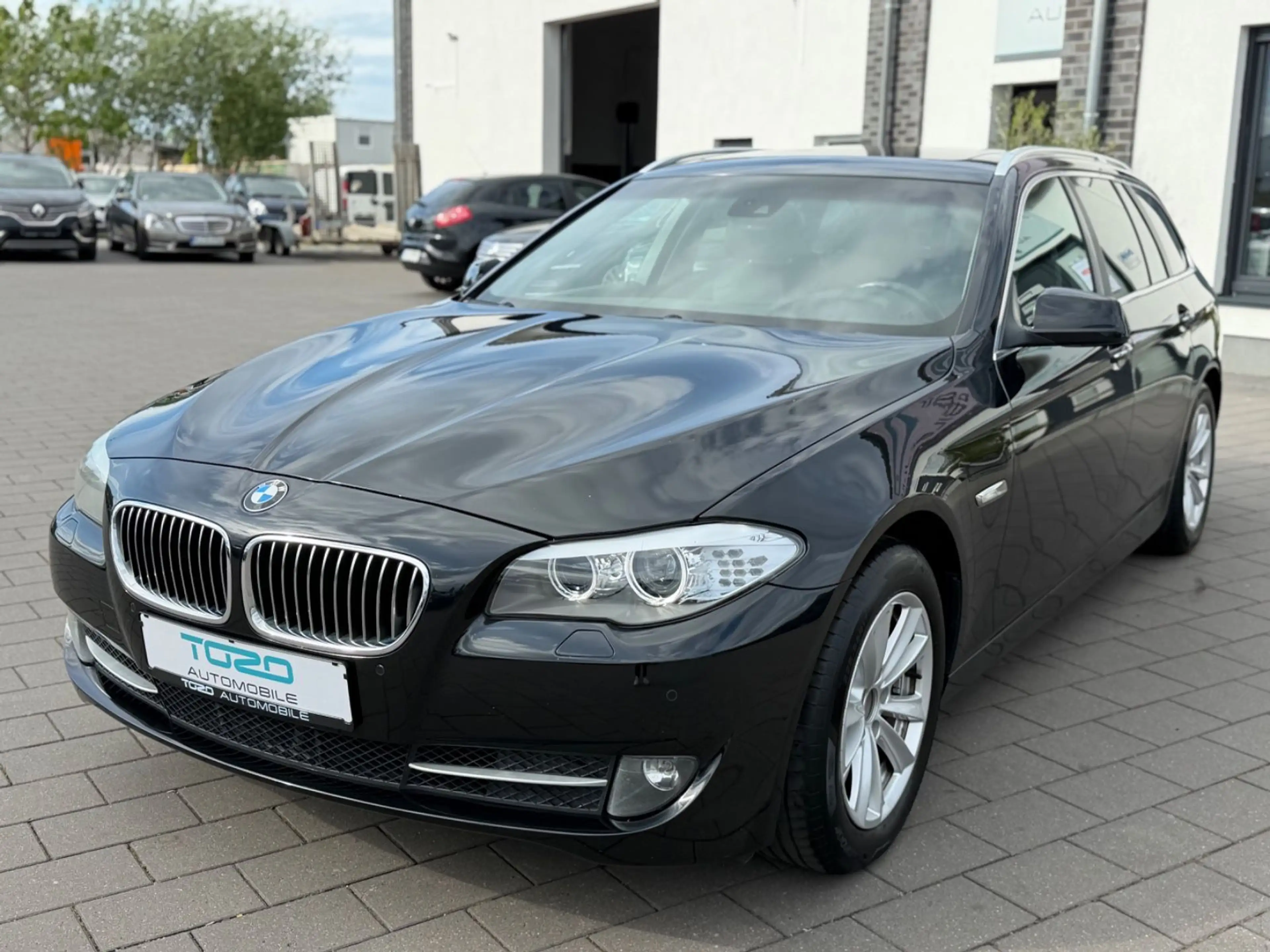BMW 523 i Touring*NAVI*LEDER*MEMORY*PANO* — photo 4