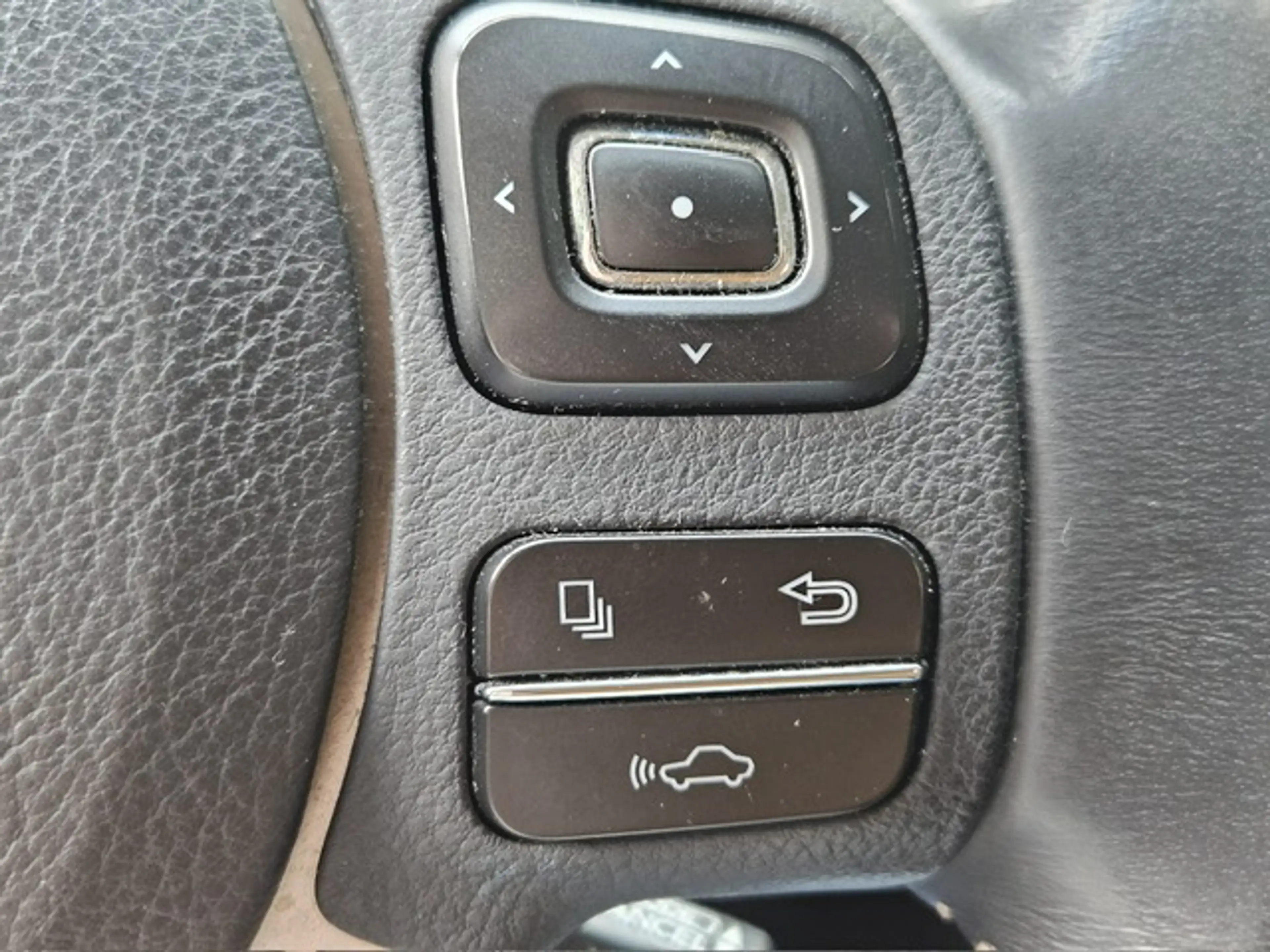 Lexus NX 300h AWD 25th Edition Pdc/Stoelverwarming — photo 16