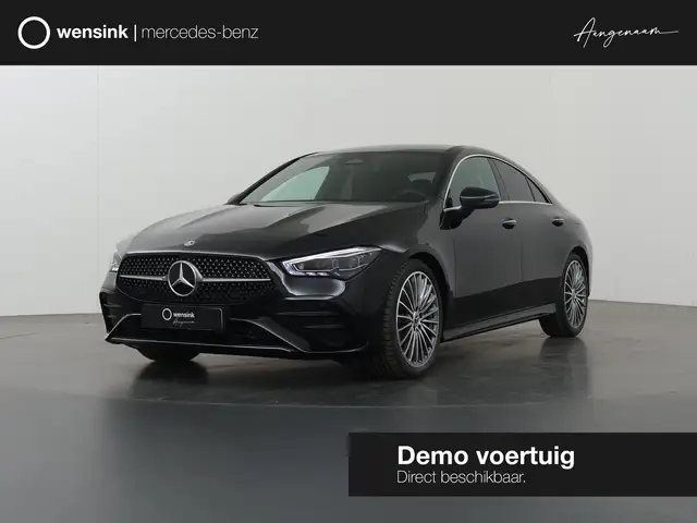 Mercedes-Benz CLA 180 Business Solution AMG | Panoramadak | Burmester |