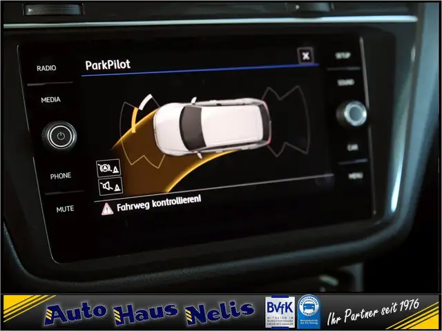 Volkswagen Tiguan Allspace view 10