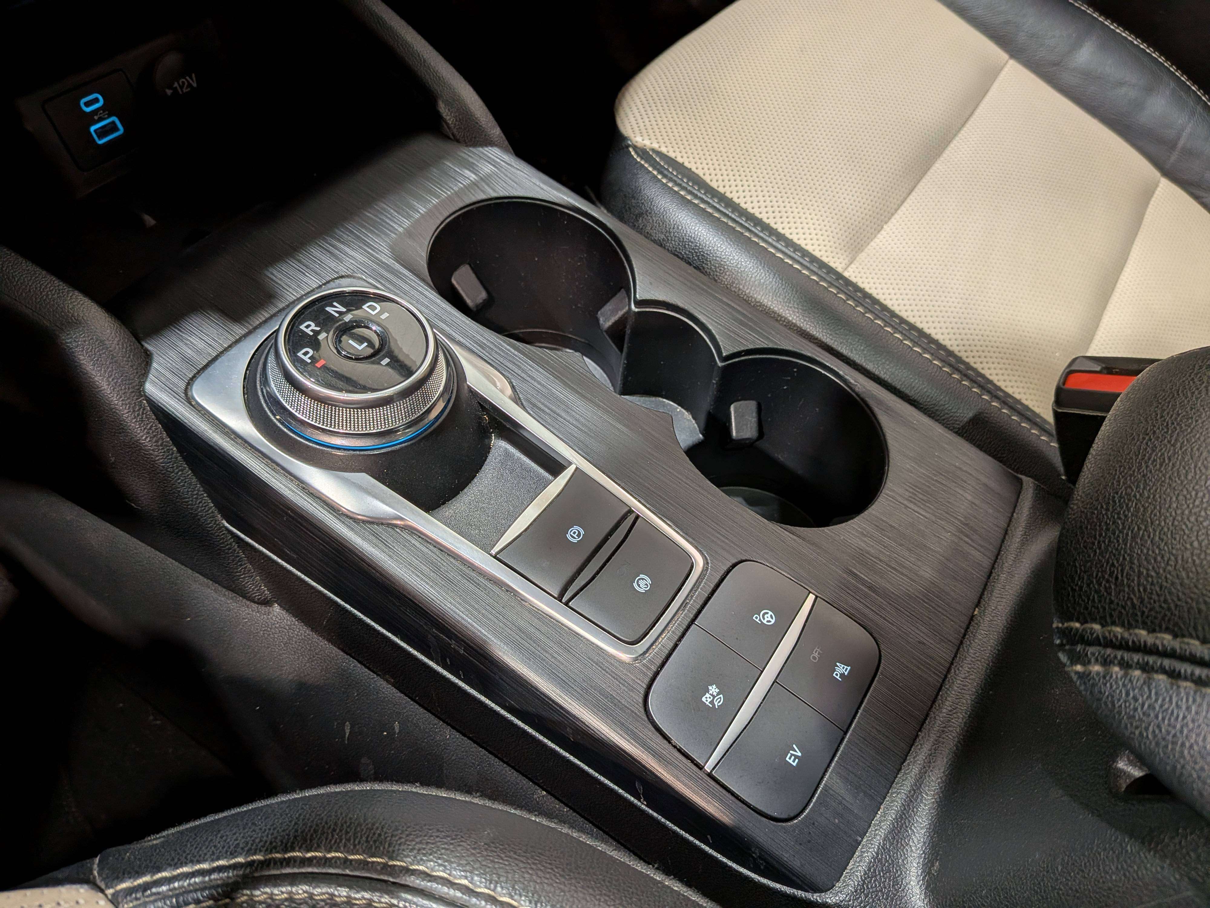 Ford Escape 2022