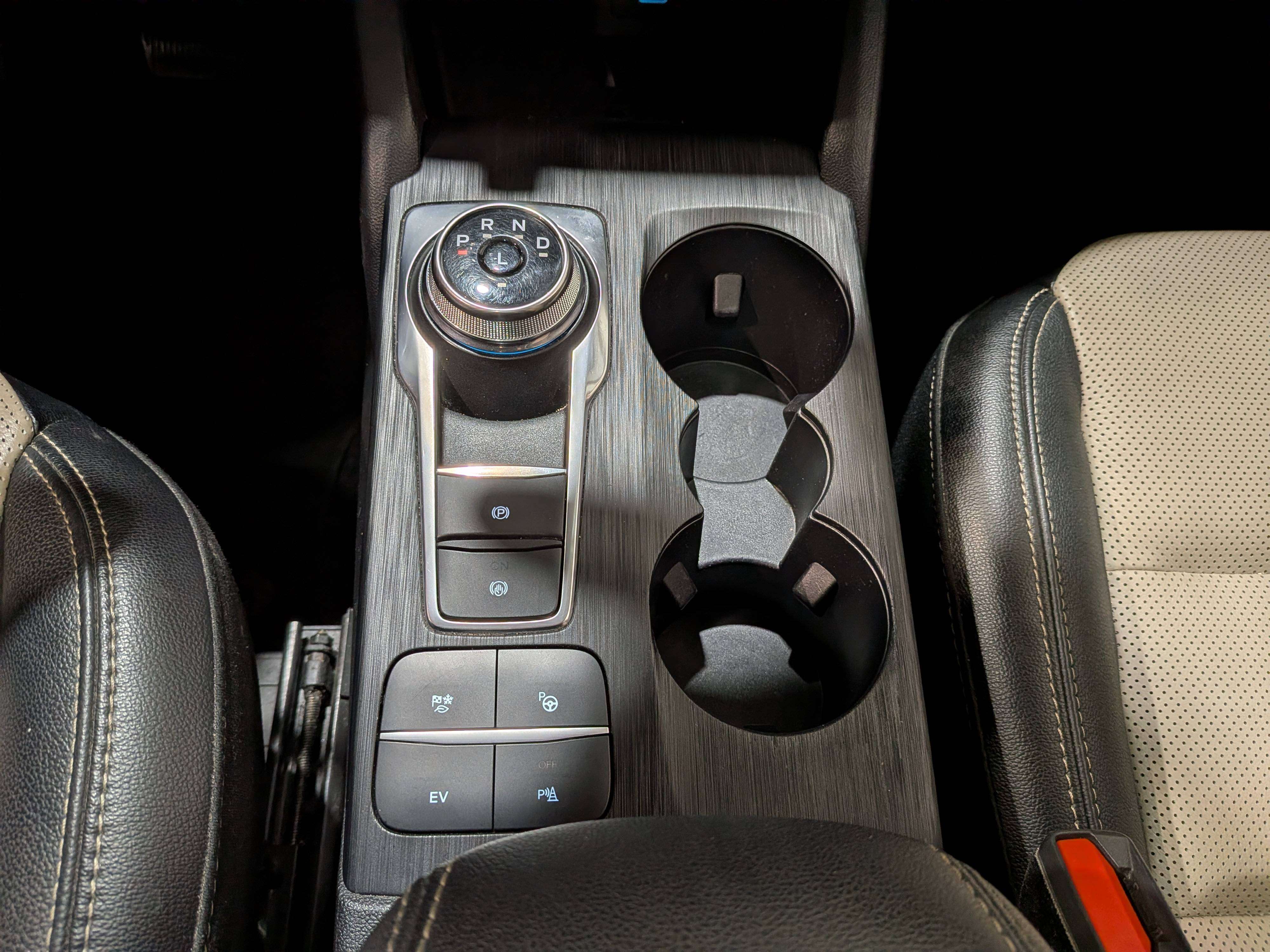 Ford Escape 2022