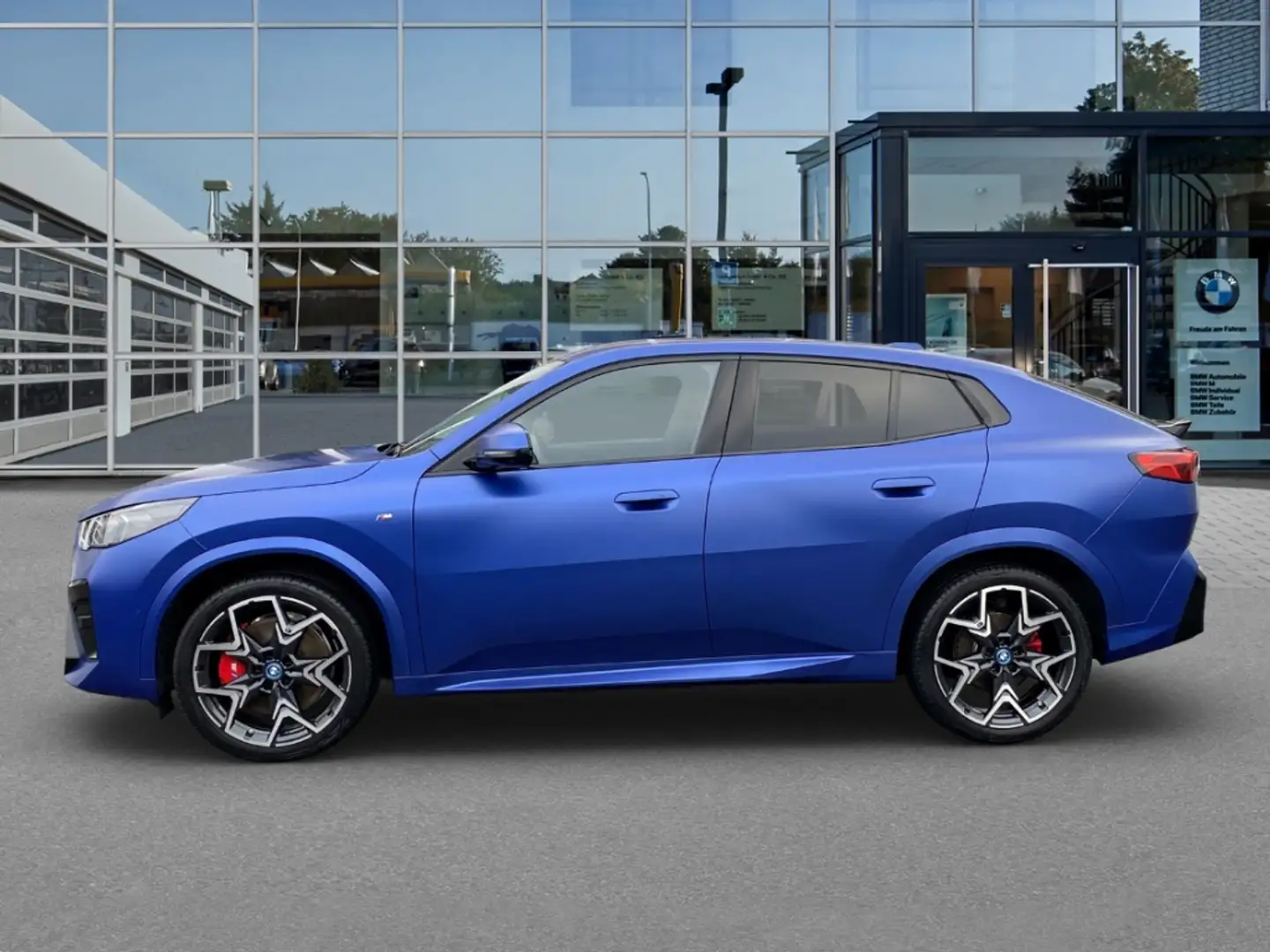 BMW X2 xDrive30 M Sport Pro IconicGlow/AHK/Lenkrad&Sitzhg Blau - 2