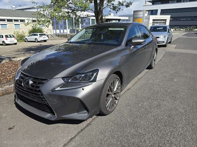 Imagine Lexus IS 300 300h Style Edition