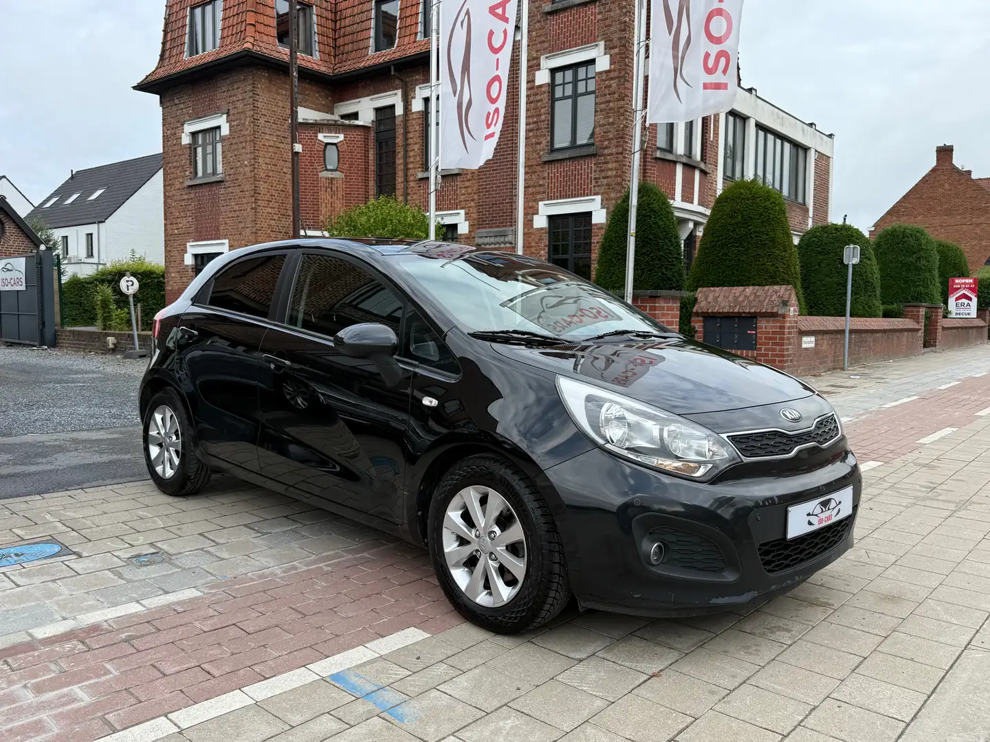 Kia Rio 1.1 CRDi Mind // AIRCO // NAVI // ONDERHOUDSBOEK// Noir - 2