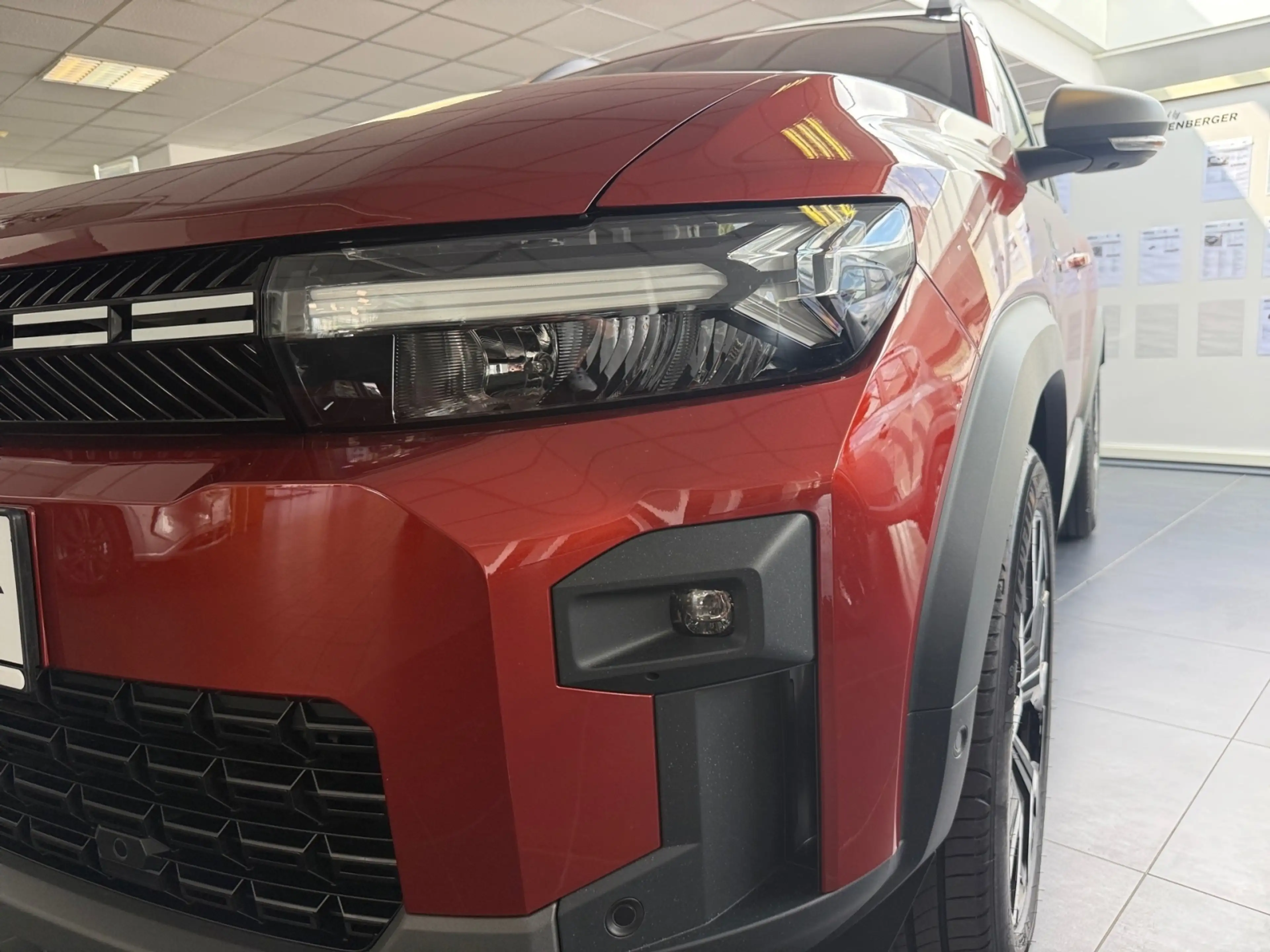 Dacia Bigster DUSTER Journey Hybrid 150 4x4 — photo 3