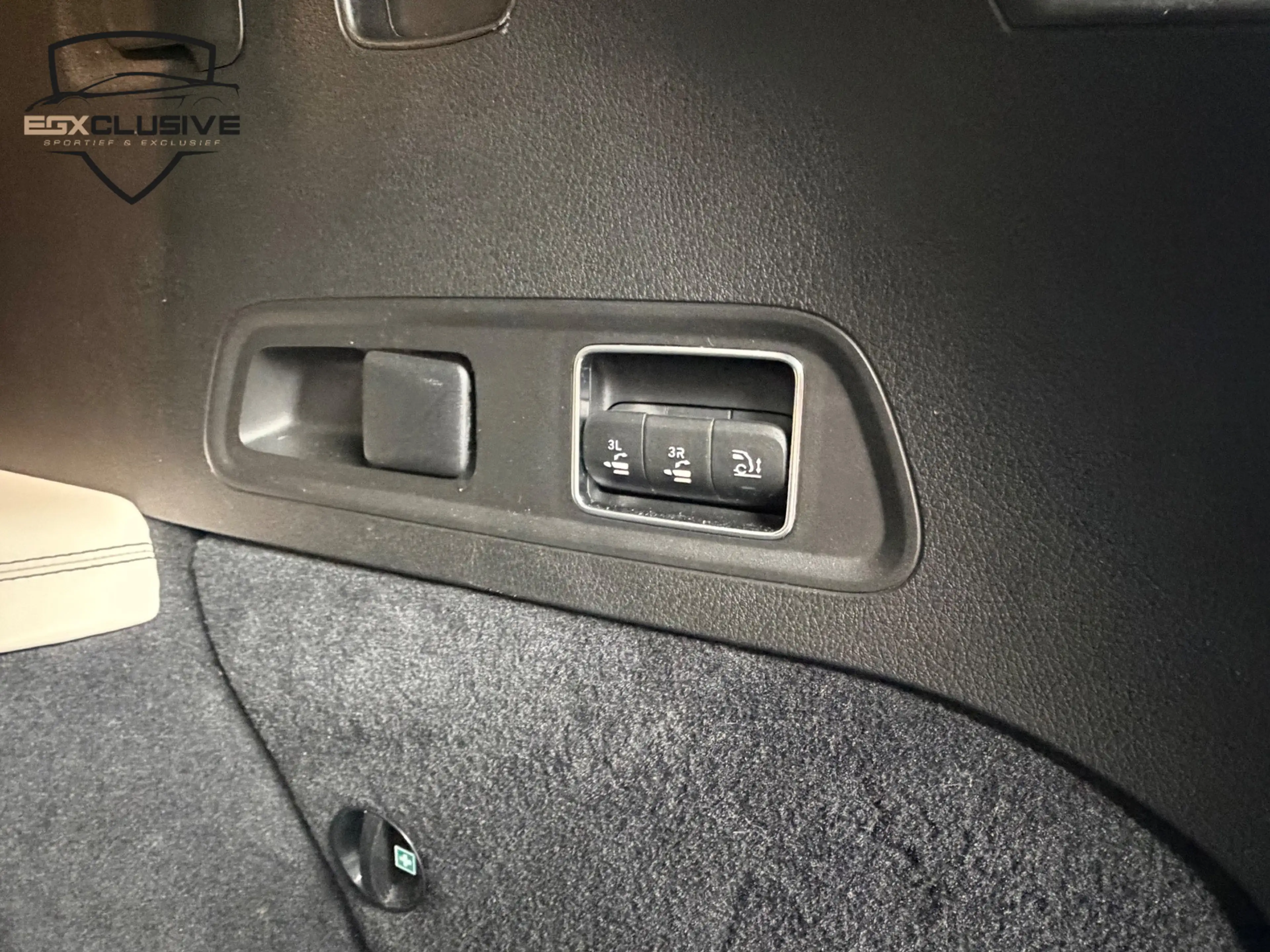 Mercedes-Benz GLS 63 AMG 4MATIC+ Premium Plus Ceramic/Pano/Burmester — photo 40