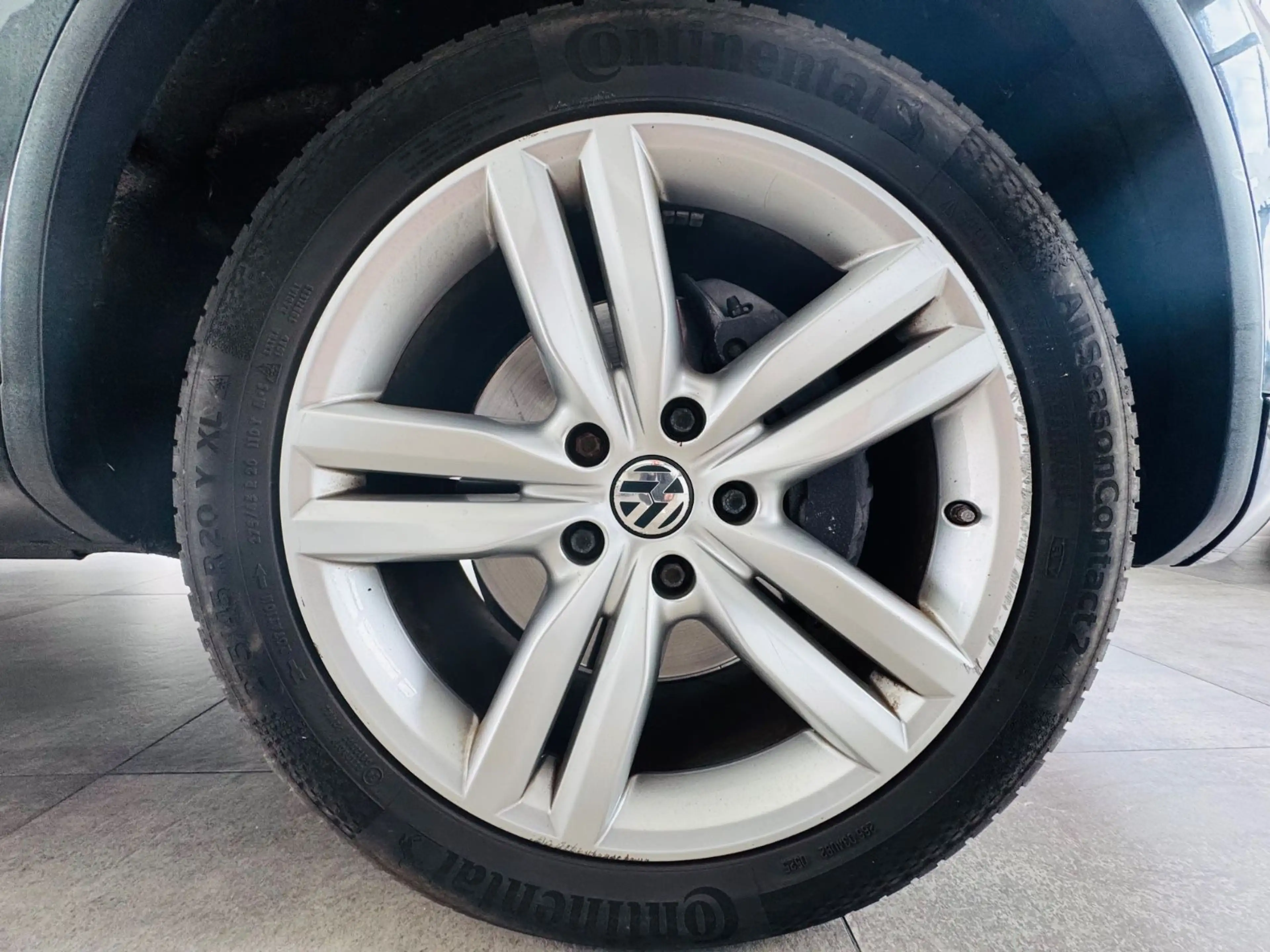 Volkswagen Touareg 4.2 TDI V8 Standheizung VOLL — photo 21